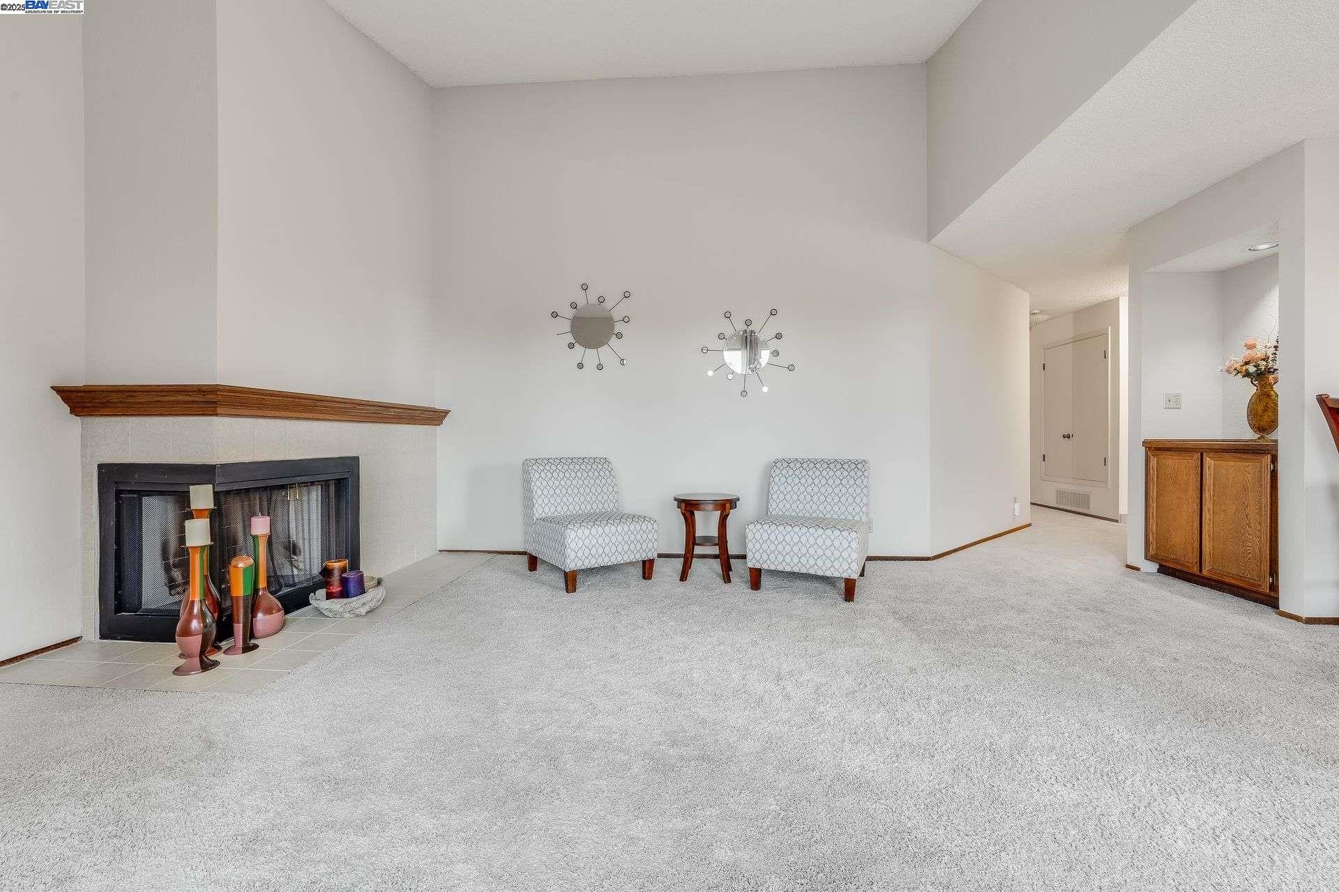 Detail Gallery Image 6 of 47 For 22135 Sevilla Rd #38,  Hayward,  CA 94541 - 2 Beds | 2 Baths