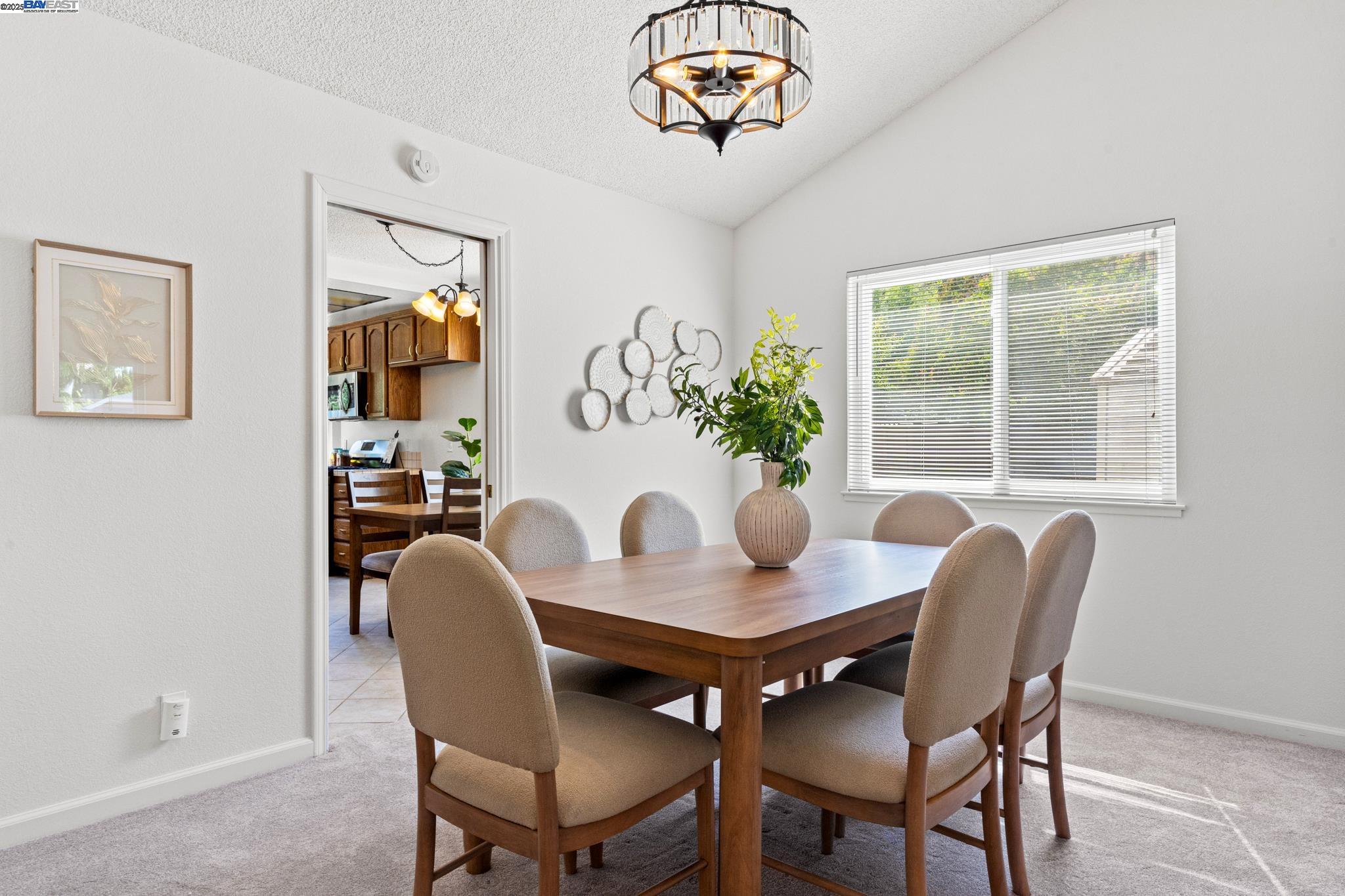 Detail Gallery Image 15 of 59 For 1562 Gilbert Pl, Fremont,  CA 94536 - 4 Beds | 2 Baths