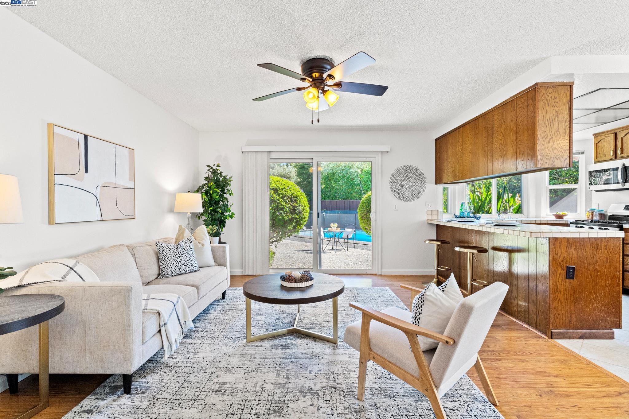 Detail Gallery Image 18 of 59 For 1562 Gilbert Pl, Fremont,  CA 94536 - 4 Beds | 2 Baths