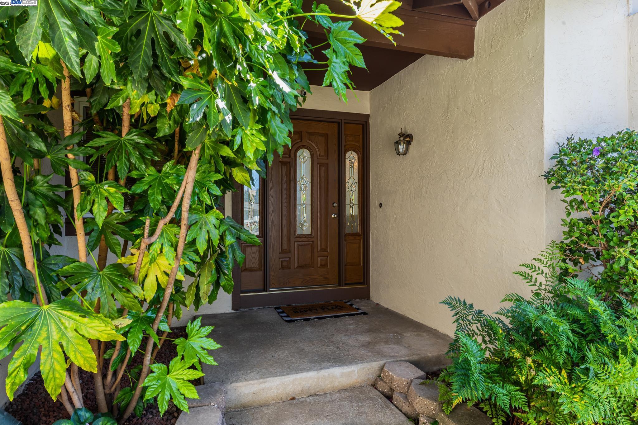 Detail Gallery Image 3 of 59 For 1562 Gilbert Pl, Fremont,  CA 94536 - 4 Beds | 2 Baths