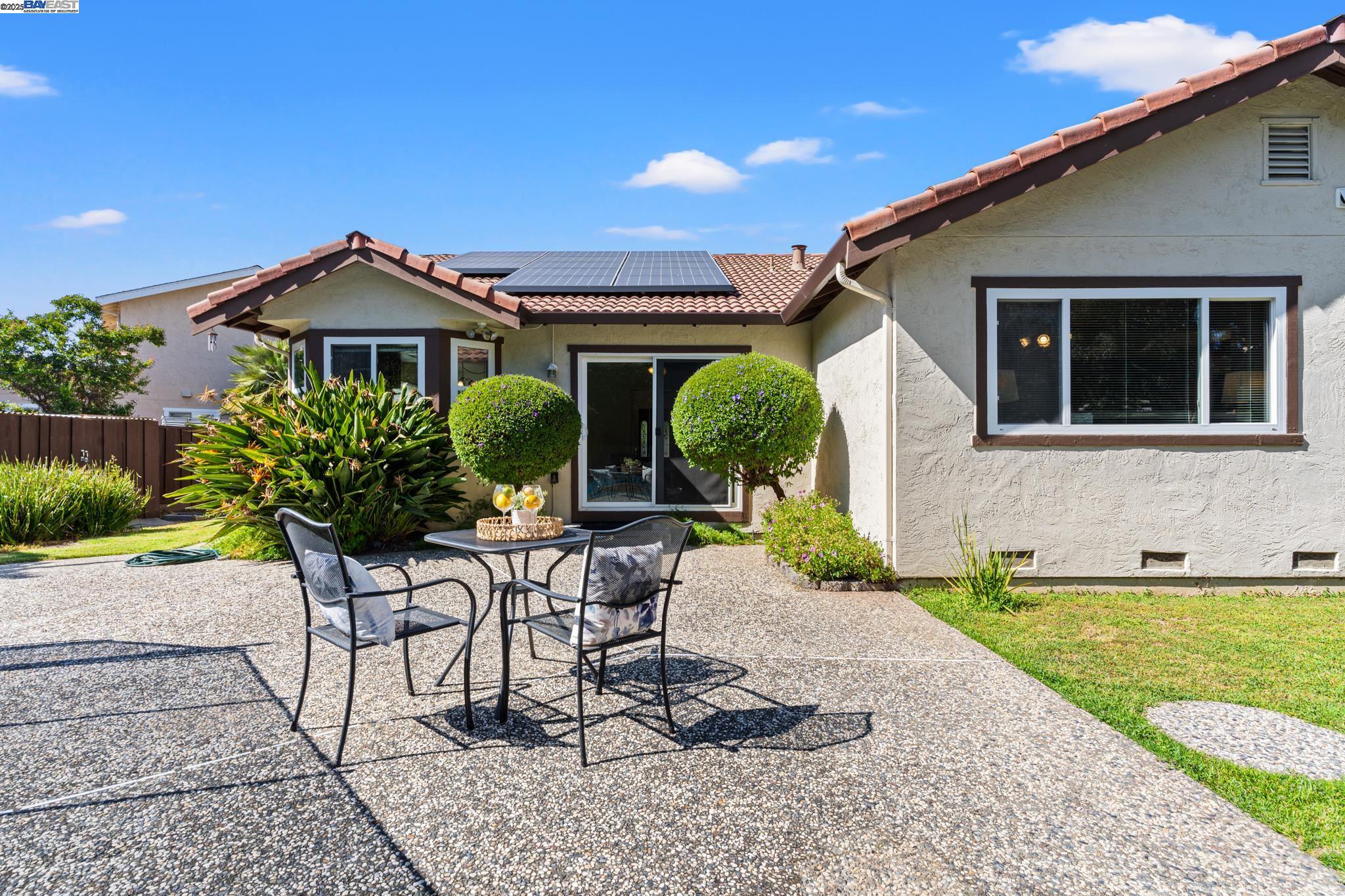 Detail Gallery Image 45 of 59 For 1562 Gilbert Pl, Fremont,  CA 94536 - 4 Beds | 2 Baths