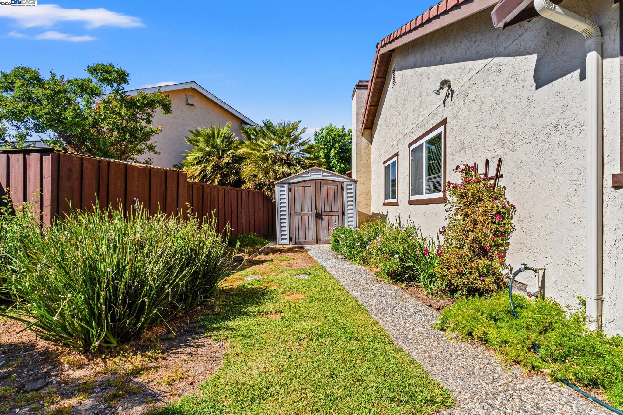 Detail Gallery Image 46 of 59 For 1562 Gilbert Pl, Fremont,  CA 94536 - 4 Beds | 2 Baths