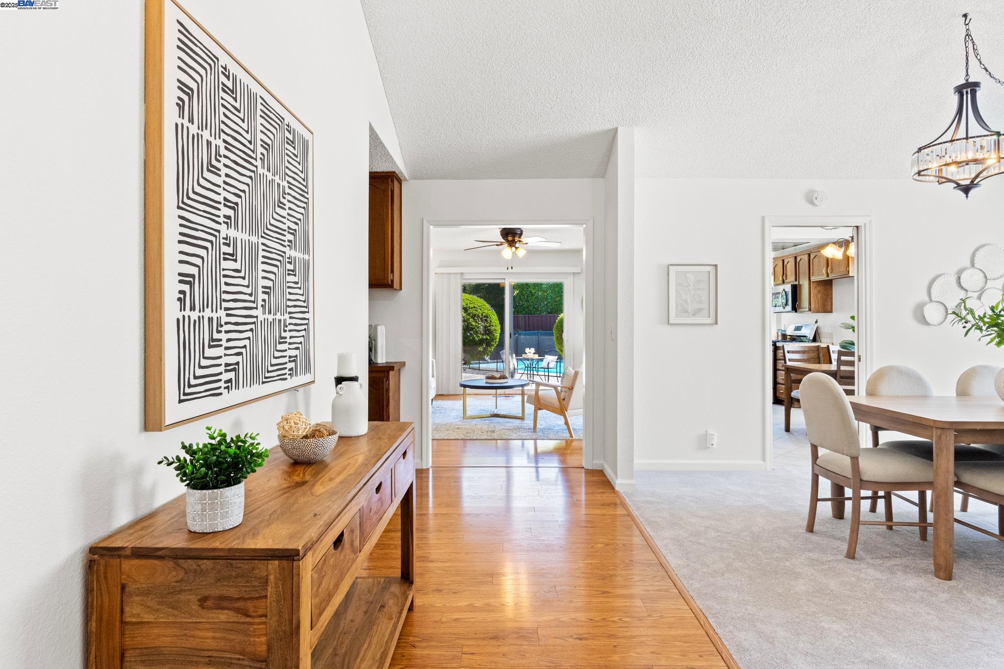 Detail Gallery Image 6 of 59 For 1562 Gilbert Pl, Fremont,  CA 94536 - 4 Beds | 2 Baths