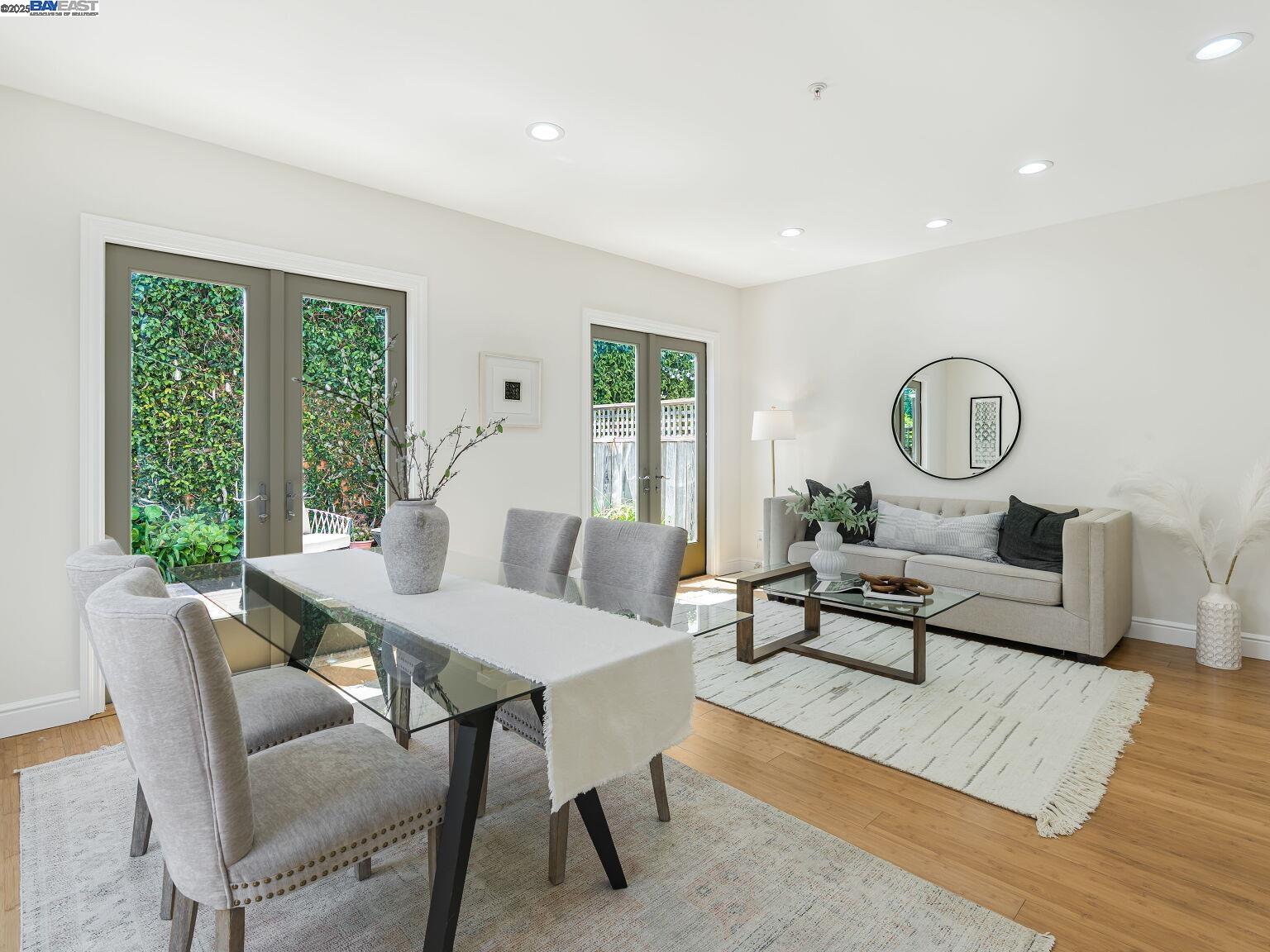 Detail Gallery Image 14 of 60 For 936 Kains Ave #1,  Albany,  CA 94706 - 3 Beds | 2/1 Baths