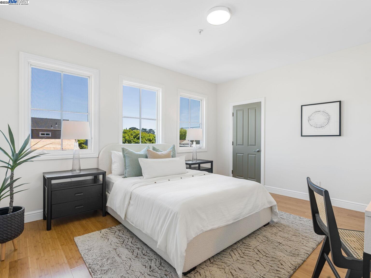 Detail Gallery Image 37 of 60 For 936 Kains Ave #1,  Albany,  CA 94706 - 3 Beds | 2/1 Baths