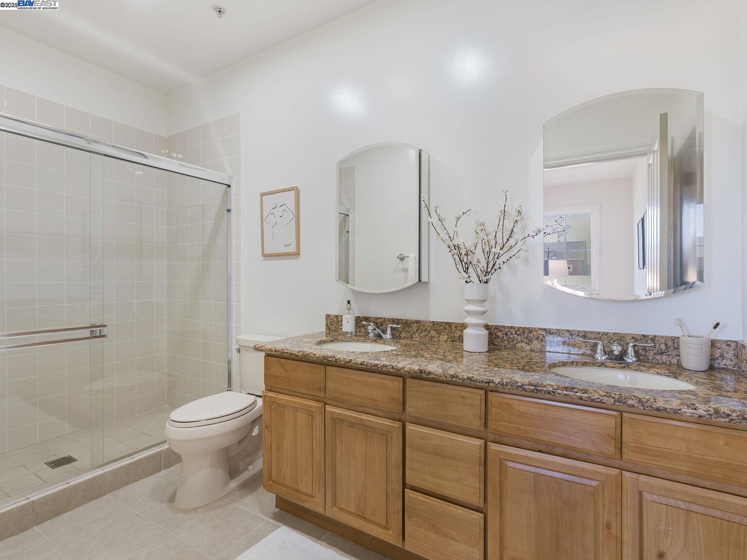 Detail Gallery Image 40 of 60 For 936 Kains Ave #1,  Albany,  CA 94706 - 3 Beds | 2/1 Baths