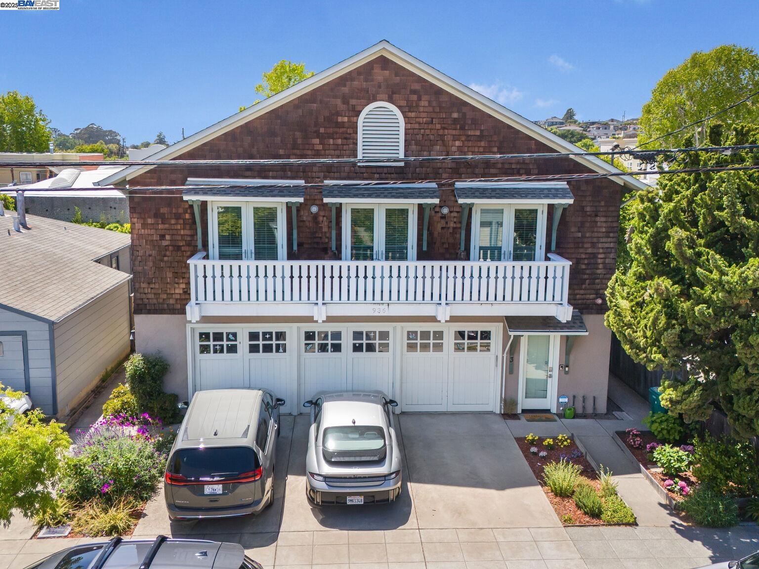 Detail Gallery Image 54 of 60 For 936 Kains Ave #1,  Albany,  CA 94706 - 3 Beds | 2/1 Baths