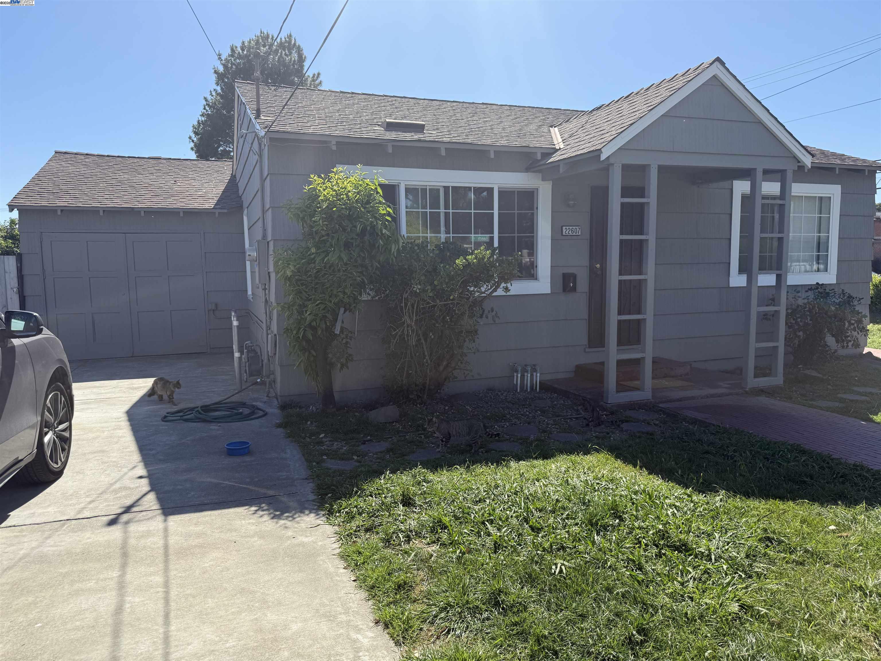 Detail Gallery Image 1 of 1 For 22607 Beech St, Hayward,  CA 94541 - 2 Beds | 1 Baths