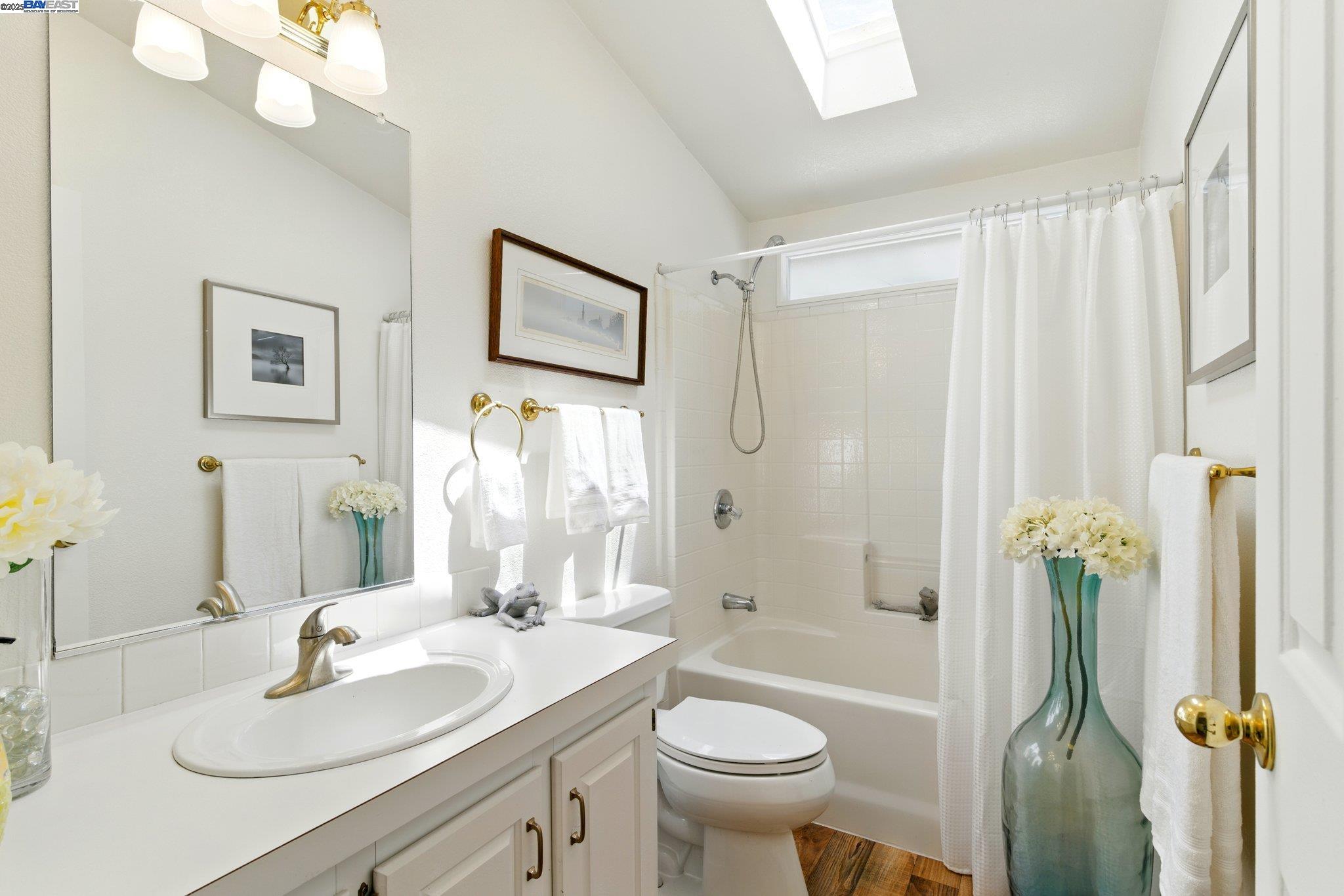 Detail Gallery Image 28 of 39 For 711 Old Canyon Rd. #39,  Fremont,  CA 94536 - 3 Beds | 2 Baths