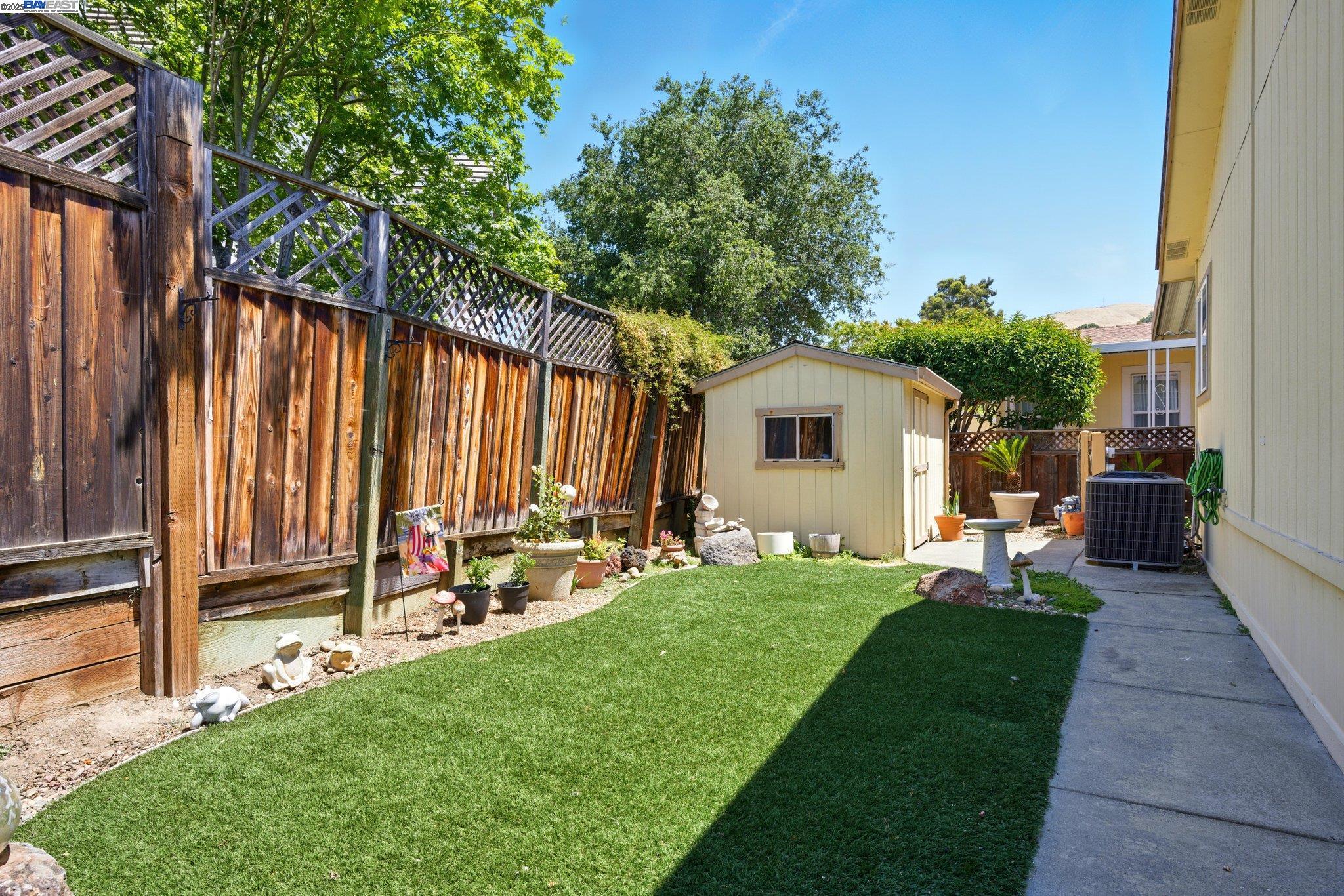 Detail Gallery Image 33 of 39 For 711 Old Canyon Rd. #39,  Fremont,  CA 94536 - 3 Beds | 2 Baths