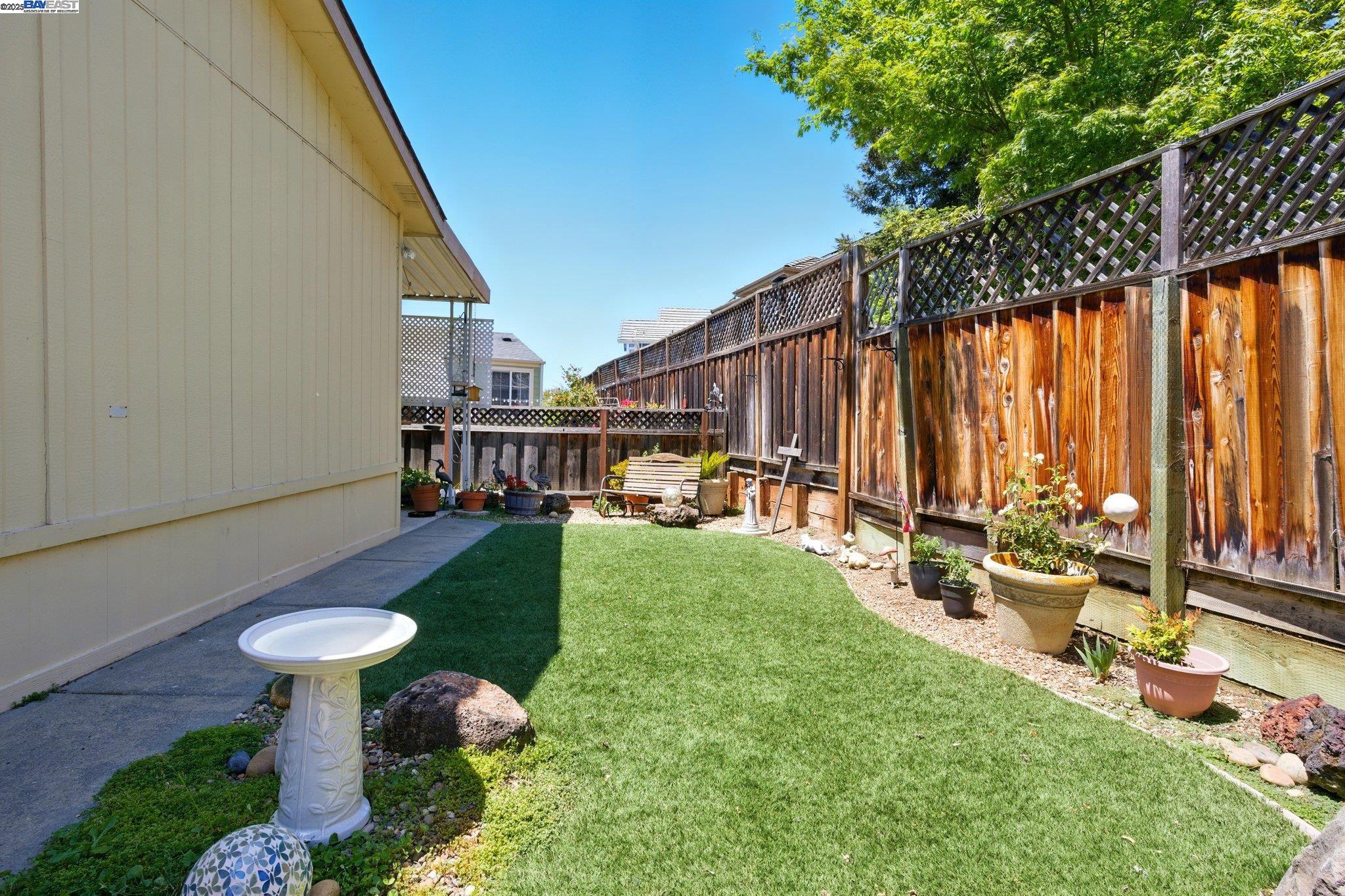 Detail Gallery Image 34 of 39 For 711 Old Canyon Rd. #39,  Fremont,  CA 94536 - 3 Beds | 2 Baths
