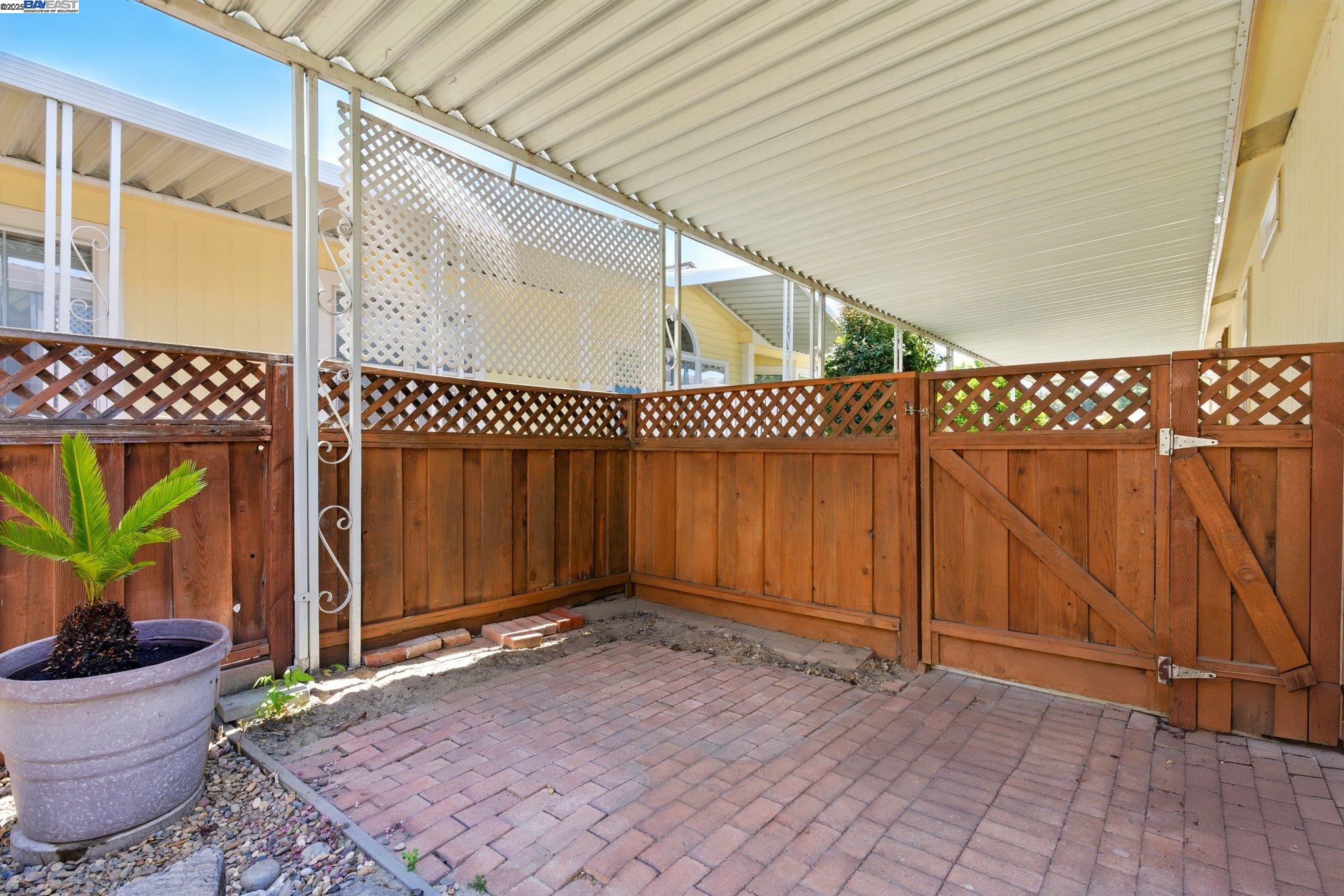 Detail Gallery Image 35 of 39 For 711 Old Canyon Rd. #39,  Fremont,  CA 94536 - 3 Beds | 2 Baths