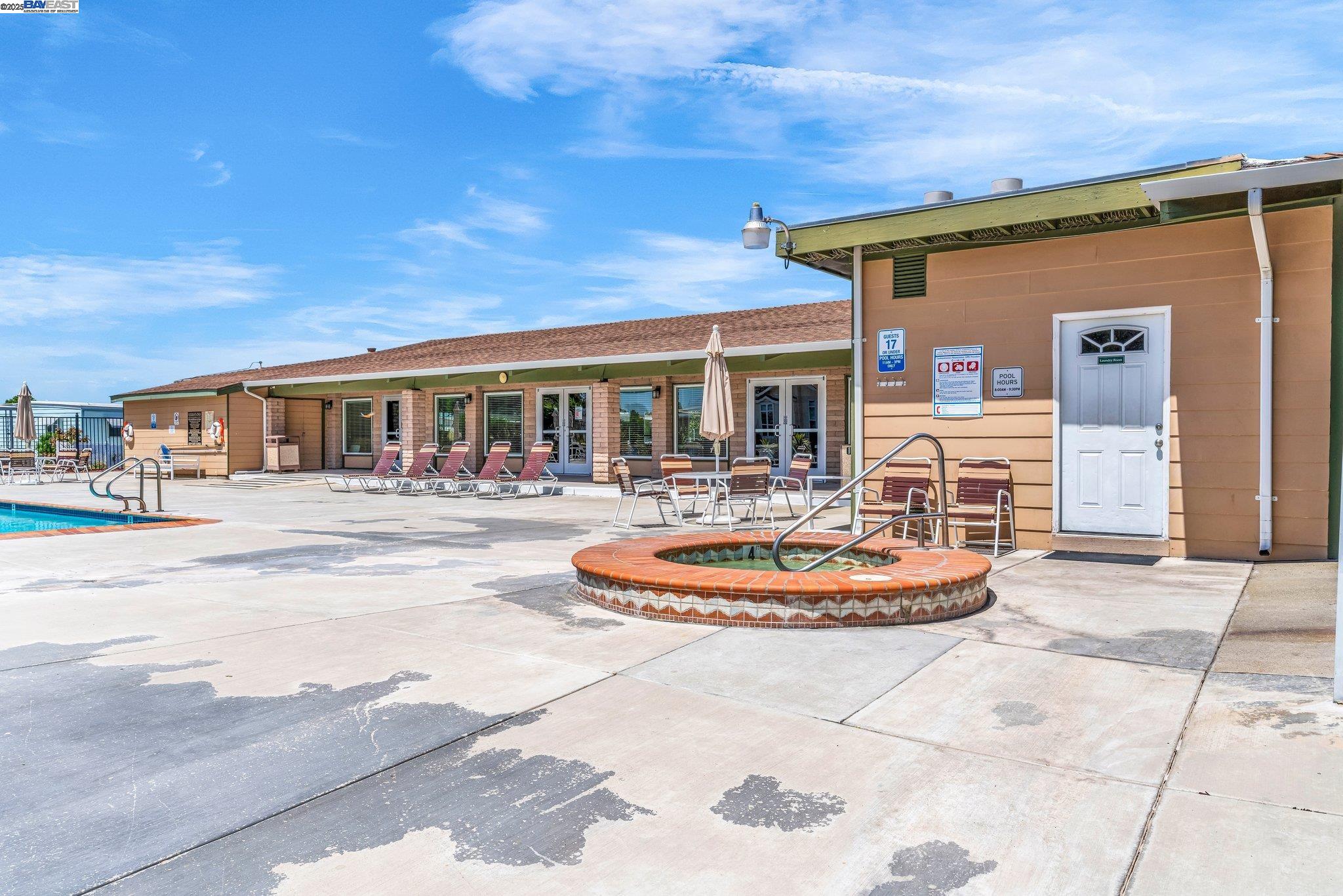 Detail Gallery Image 38 of 39 For 711 Old Canyon Rd. #39,  Fremont,  CA 94536 - 3 Beds | 2 Baths