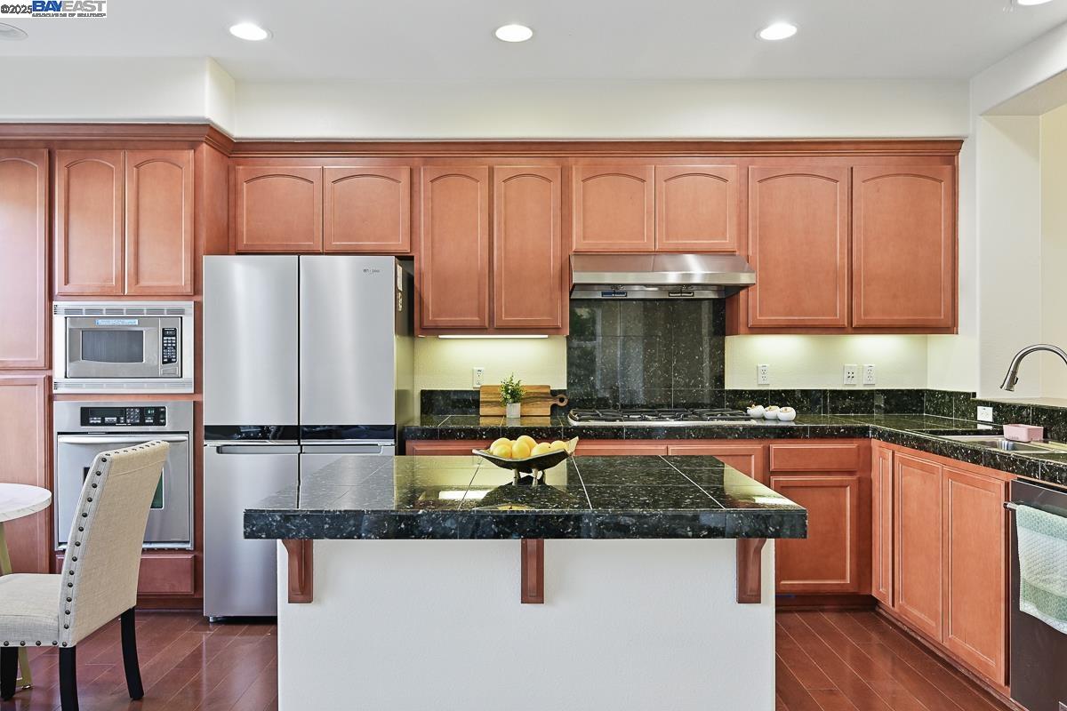 Detail Gallery Image 17 of 51 For 48962 Woodgrove Cmn, Fremont,  CA 94539 - 3 Beds | 2/1 Baths