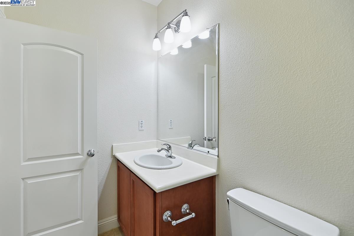 Detail Gallery Image 30 of 51 For 48962 Woodgrove Cmn, Fremont,  CA 94539 - 3 Beds | 2/1 Baths