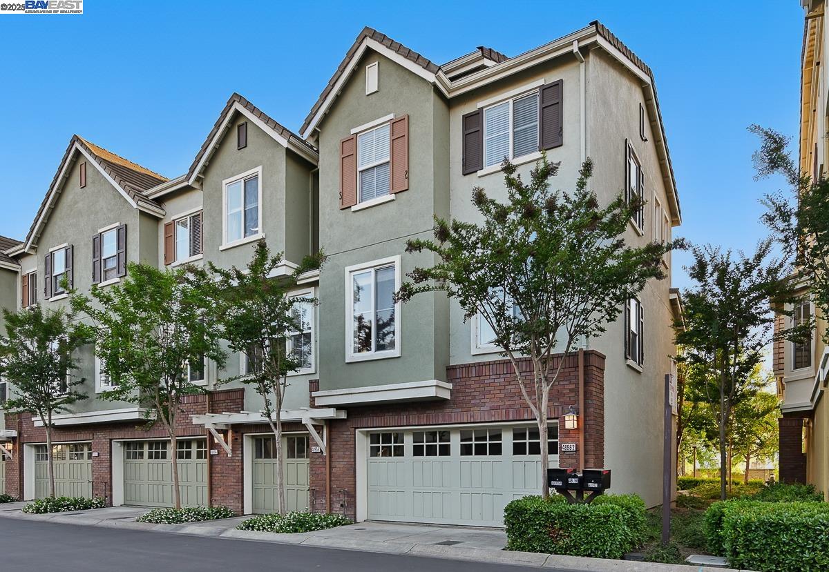 Detail Gallery Image 43 of 51 For 48962 Woodgrove Cmn, Fremont,  CA 94539 - 3 Beds | 2/1 Baths
