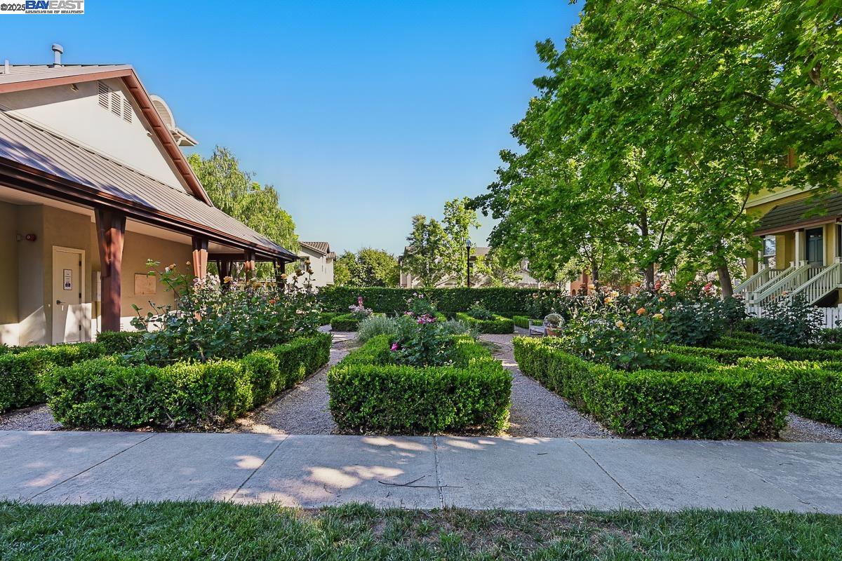 Detail Gallery Image 50 of 51 For 48962 Woodgrove Cmn, Fremont,  CA 94539 - 3 Beds | 2/1 Baths