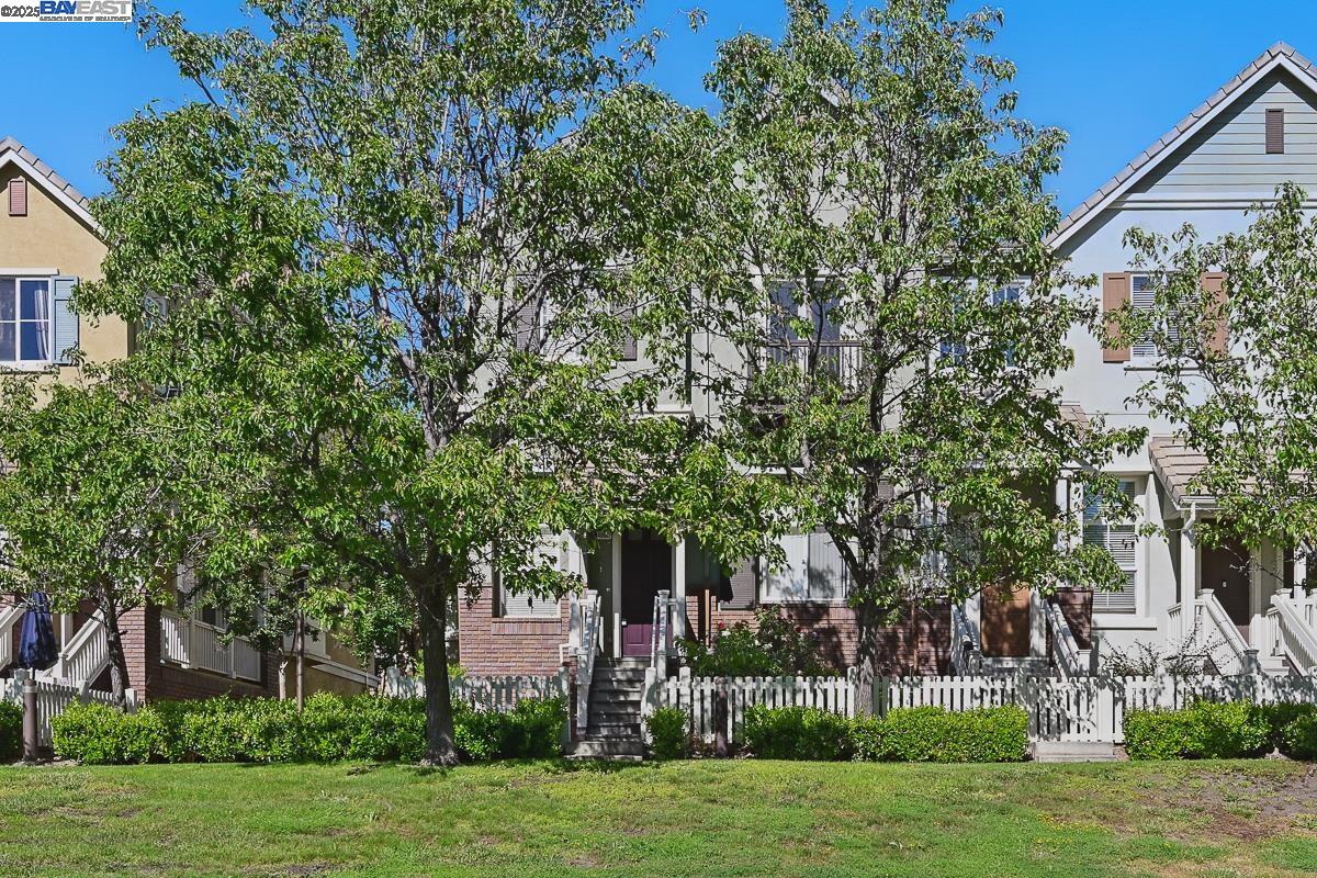 Detail Gallery Image 51 of 51 For 48962 Woodgrove Cmn, Fremont,  CA 94539 - 3 Beds | 2/1 Baths