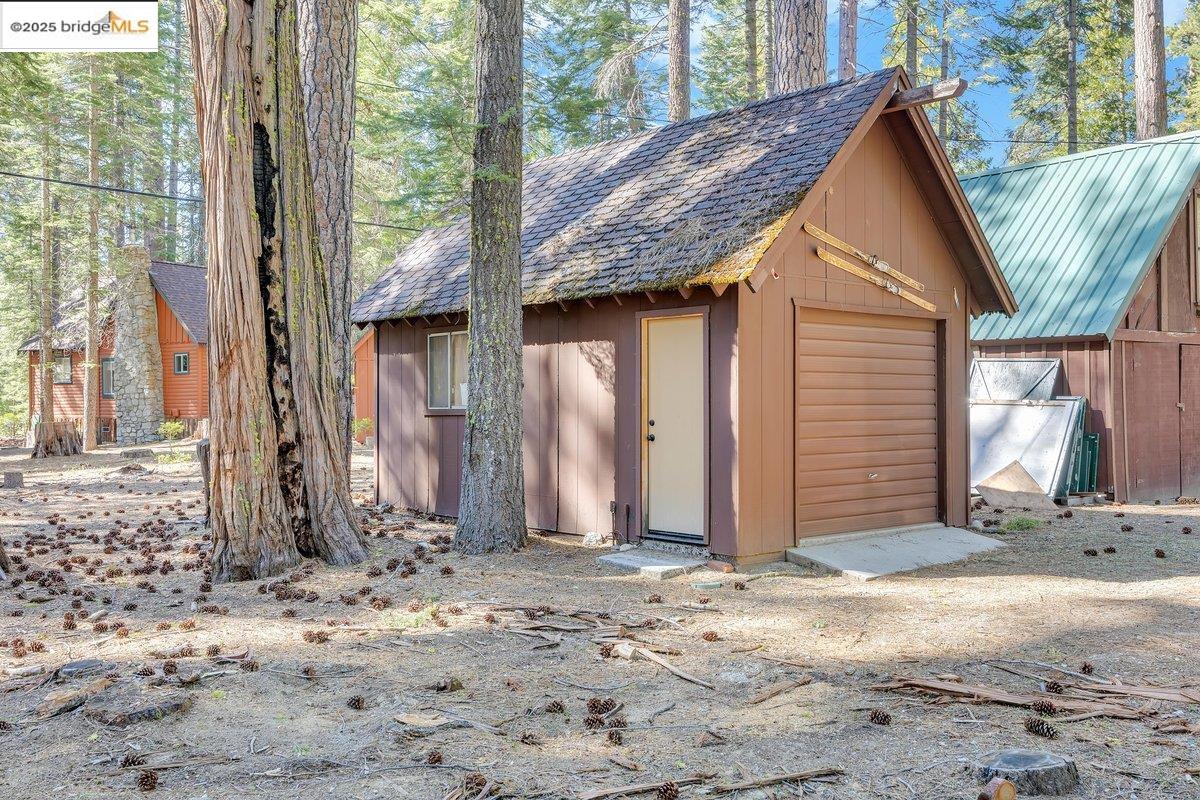 Detail Gallery Image 28 of 30 For 247 Meadowview, Pinecrest,  CA 95364 - 4 Beds | 2 Baths