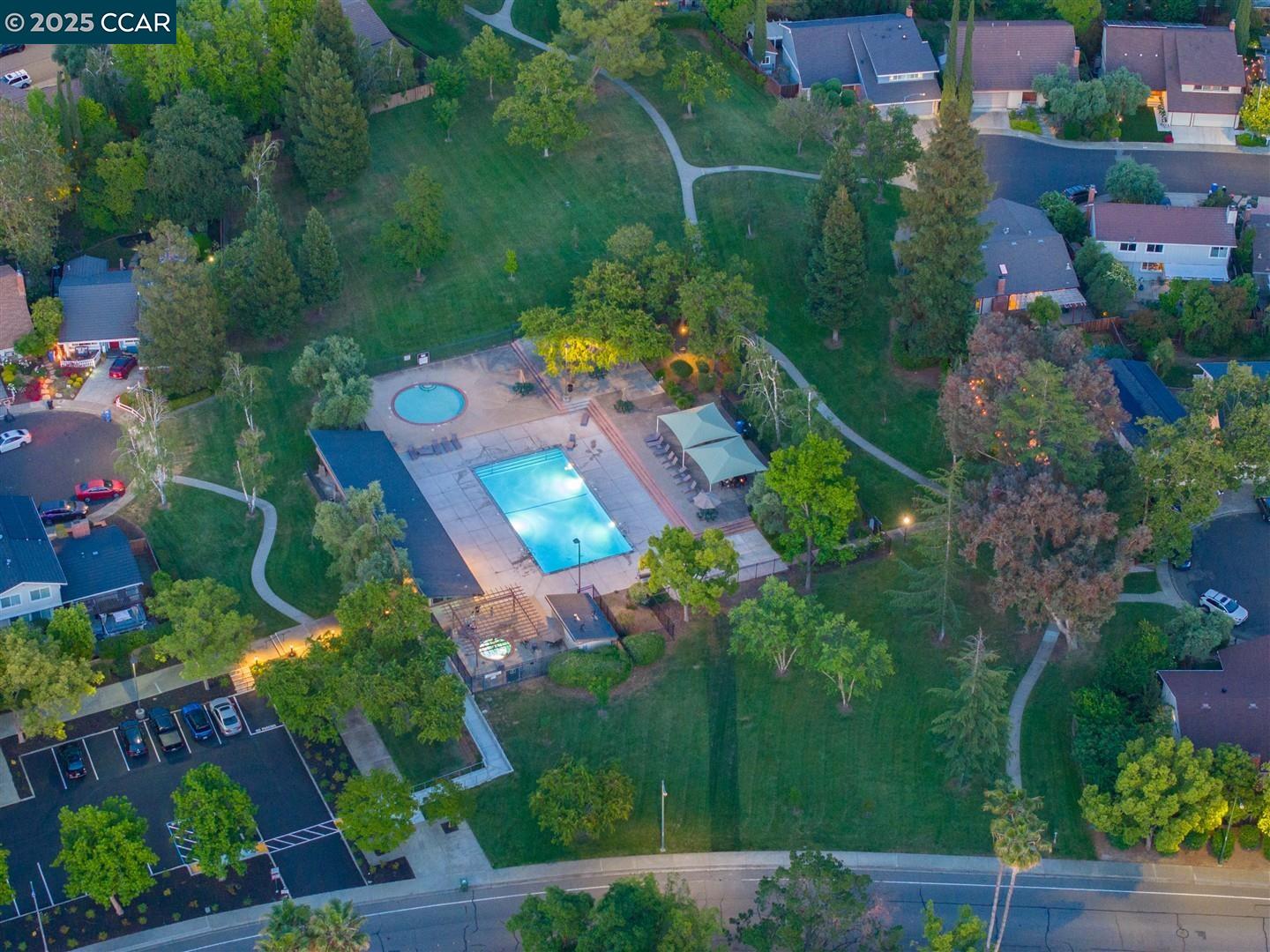Detail Gallery Image 44 of 59 For 678 Whippoorwill Ct, Walnut Creek,  CA 94598 - 4 Beds | 2/1 Baths