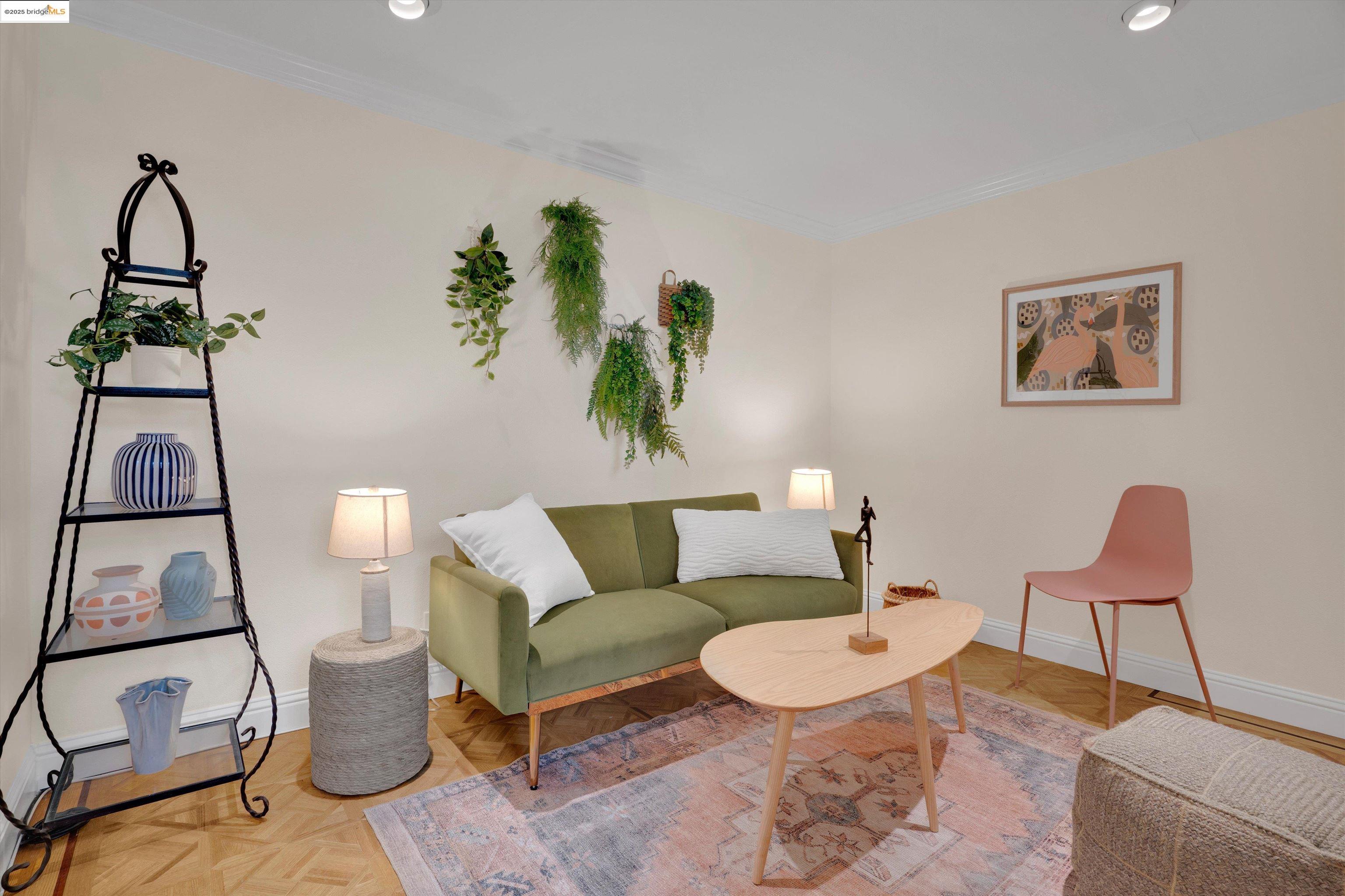 Detail Gallery Image 24 of 45 For 925 Chestnut St, Alameda,  CA 94501 - – Beds | – Baths