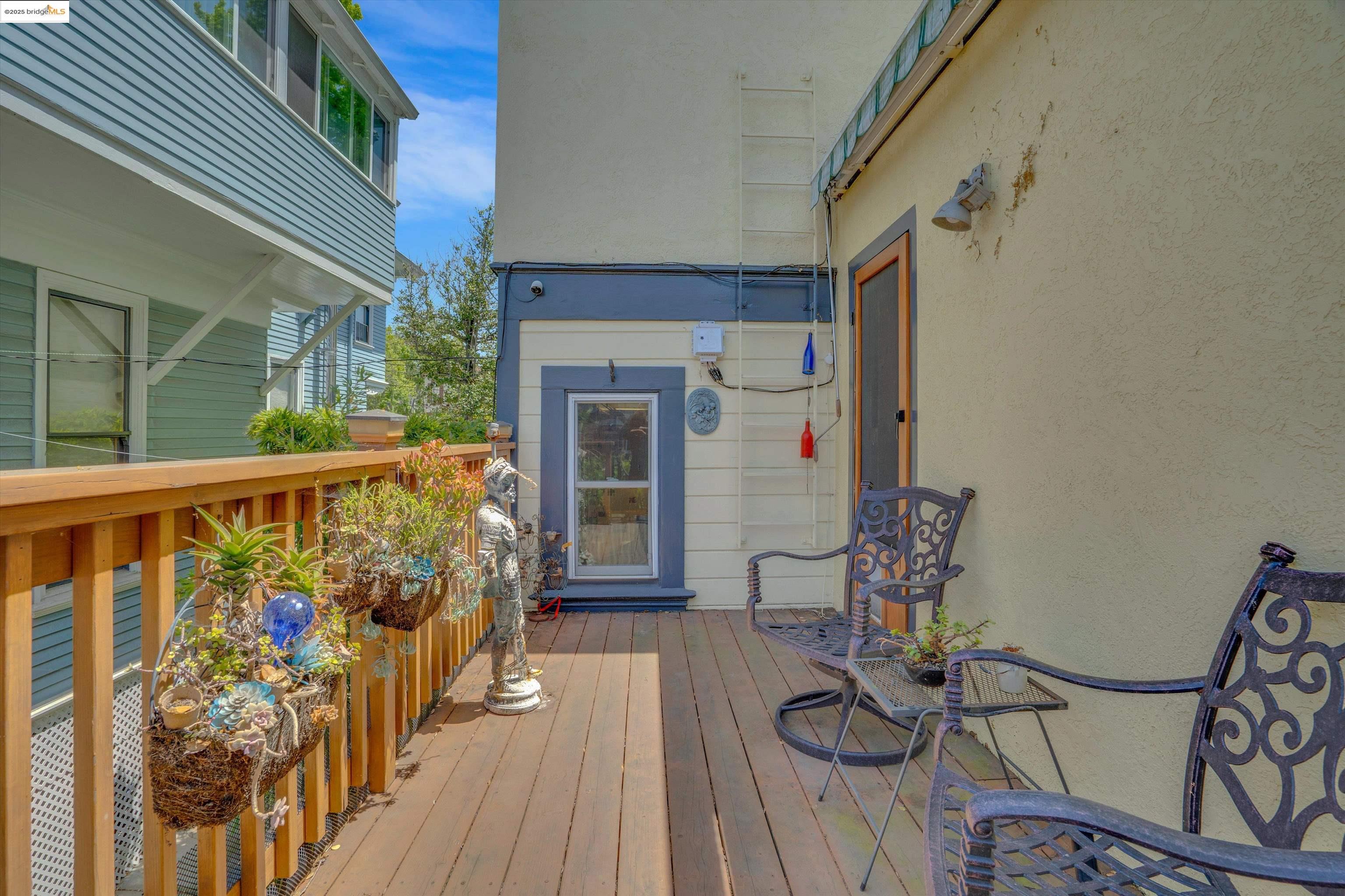 Detail Gallery Image 32 of 45 For 925 Chestnut St, Alameda,  CA 94501 - – Beds | – Baths