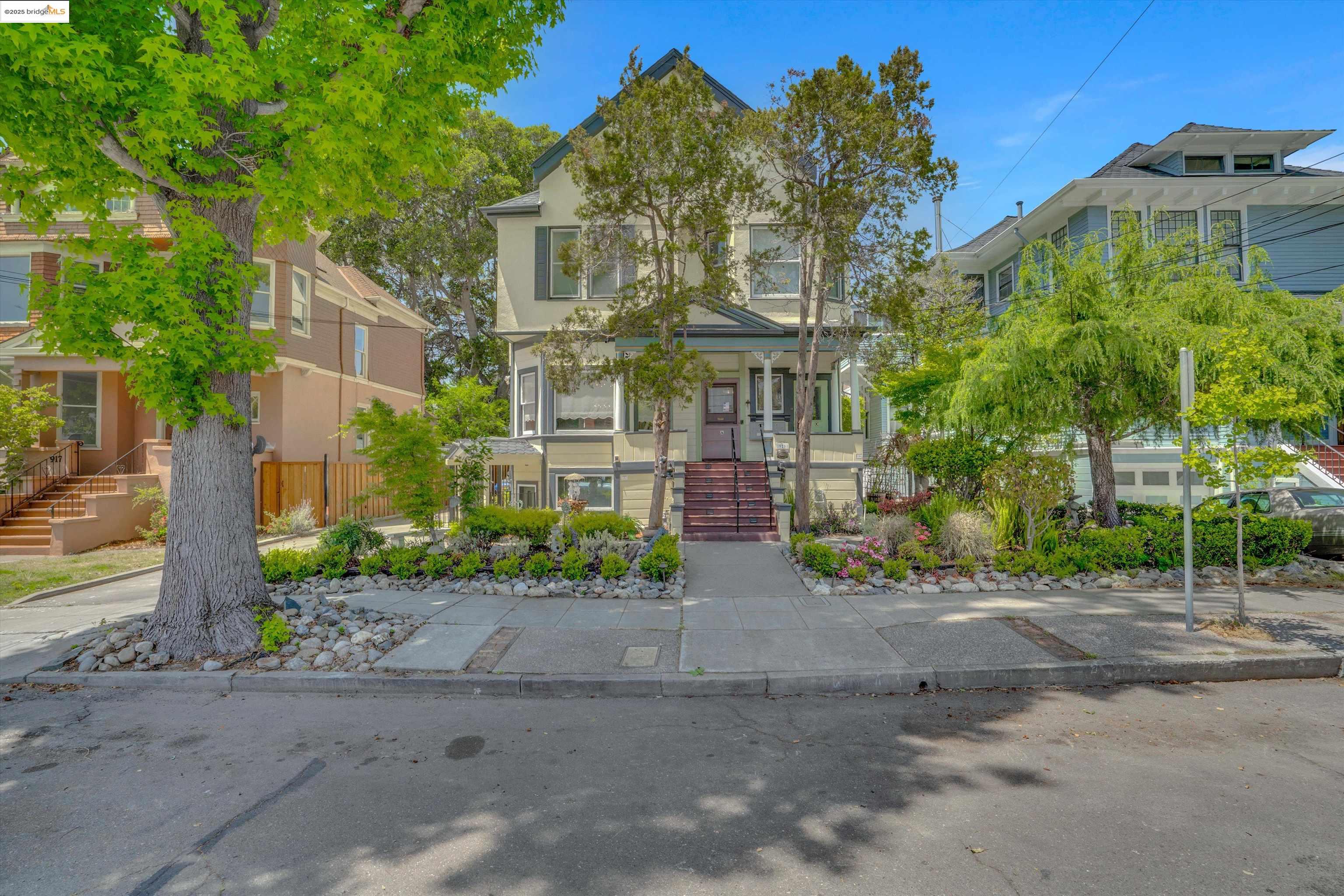 Detail Gallery Image 38 of 45 For 925 Chestnut St, Alameda,  CA 94501 - – Beds | – Baths