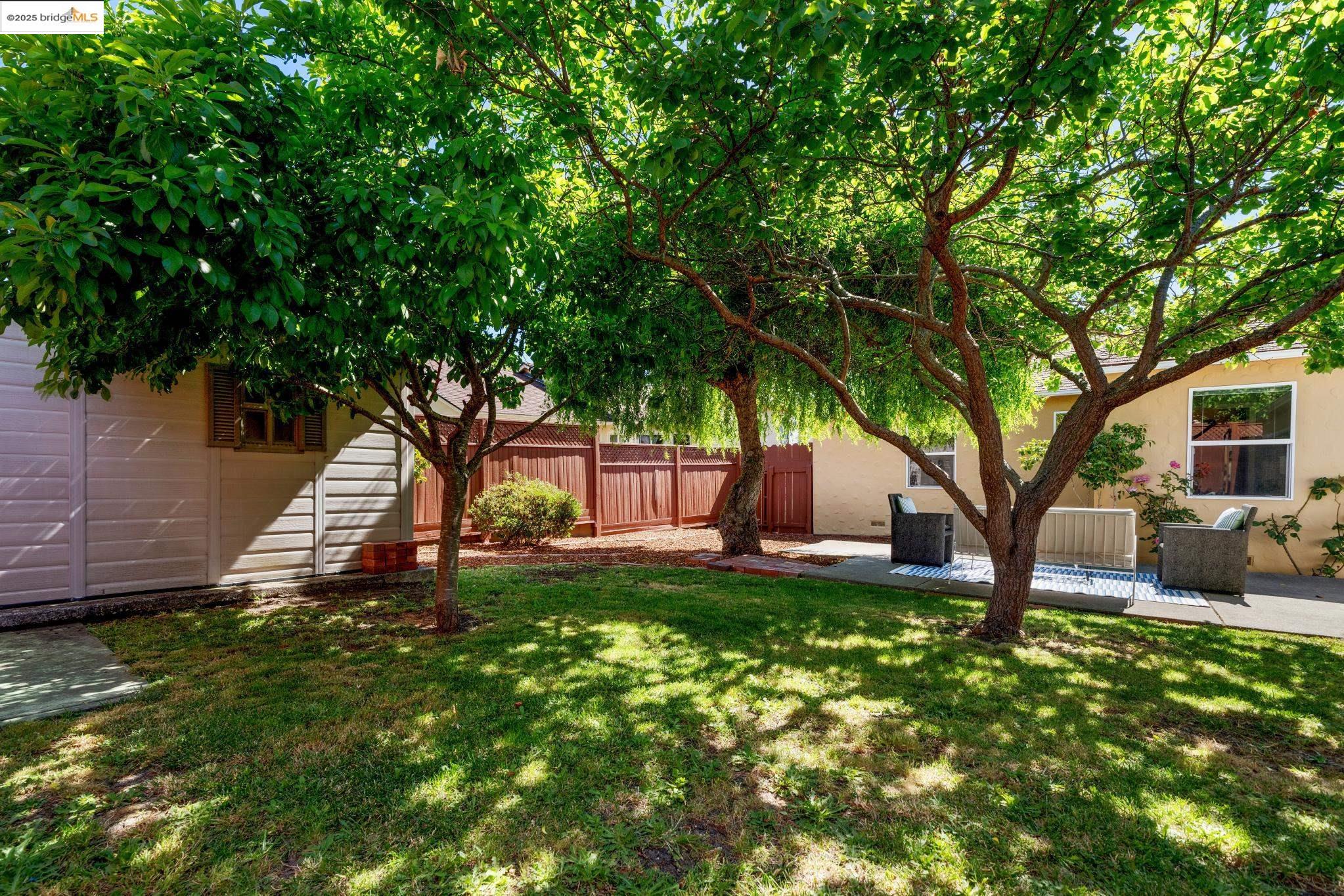 Detail Gallery Image 2 of 32 For 1835 Ralston Ave, Richmond,  CA 94805 - 2 Beds | 1 Baths