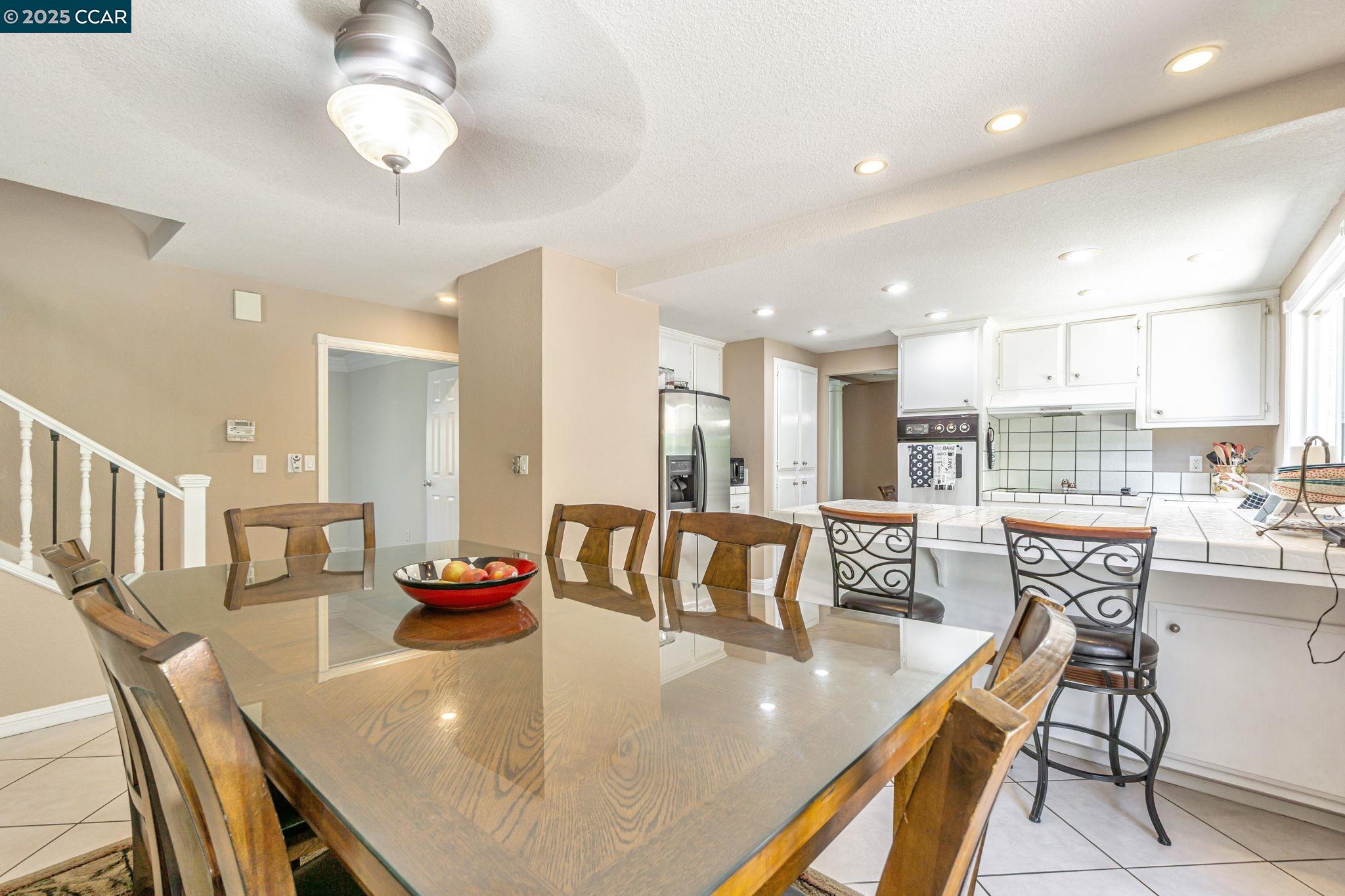 Detail Gallery Image 22 of 60 For 2390 Peachtree Cir, Antioch,  CA 94509-5872 - 3 Beds | 2/1 Baths