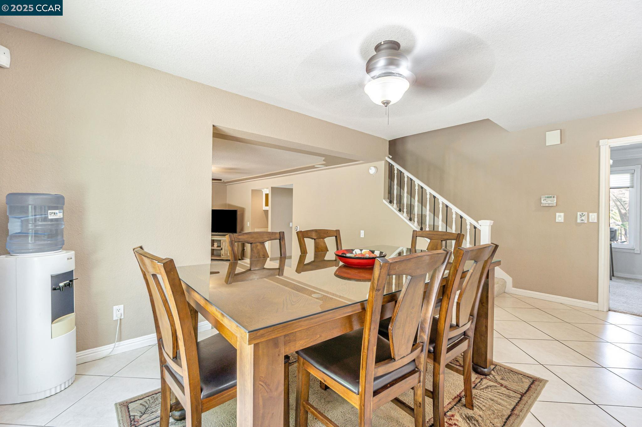 Detail Gallery Image 23 of 60 For 2390 Peachtree Cir, Antioch,  CA 94509-5872 - 3 Beds | 2/1 Baths