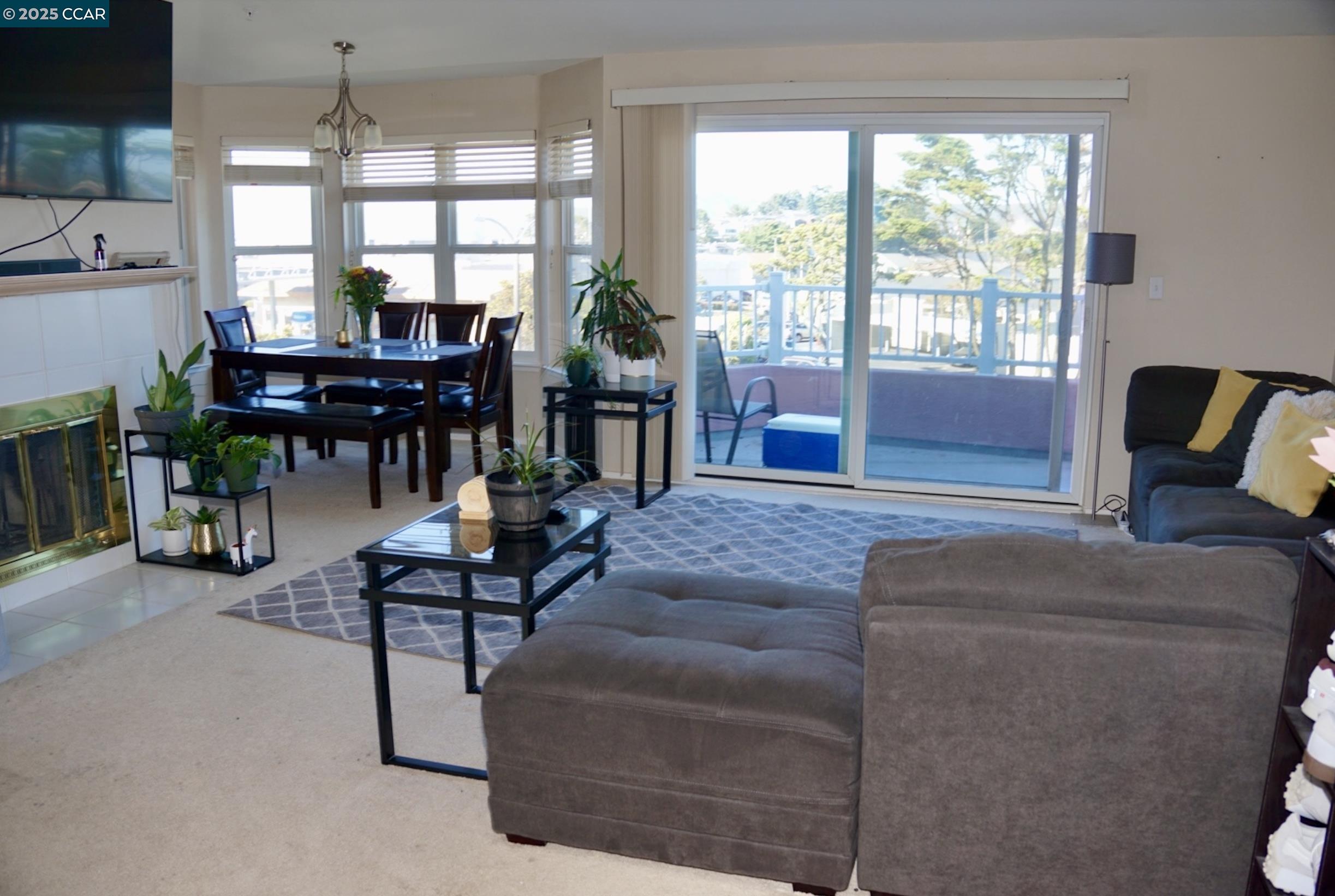 Detail Gallery Image 6 of 17 For 3885 Carter Dr #307,  South San Francisco,  CA 94080 - 2 Beds | 2 Baths