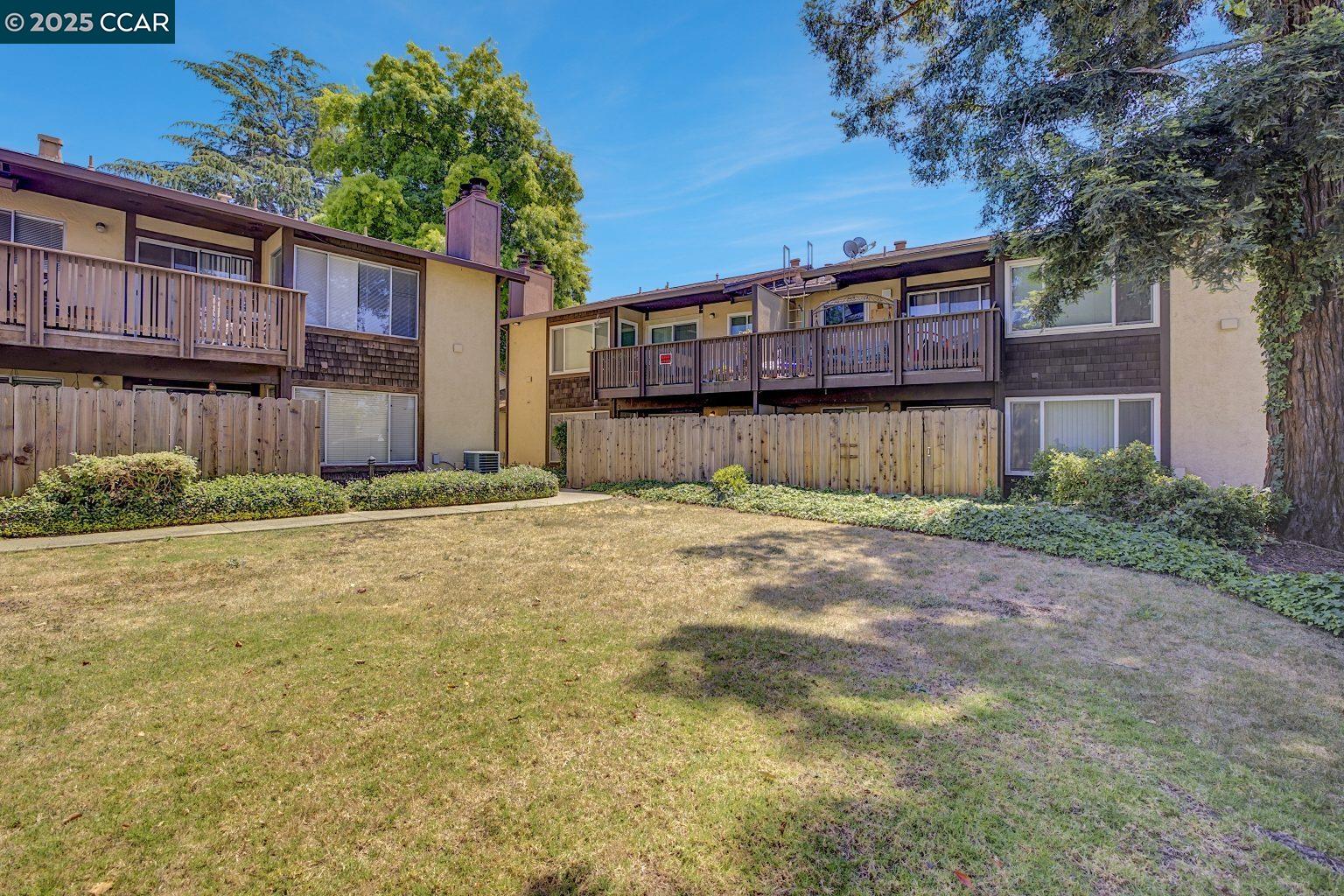 Detail Gallery Image 30 of 37 For 1440 Reganti Pl #17,  Concord,  CA 94518 - 2 Beds | 1 Baths