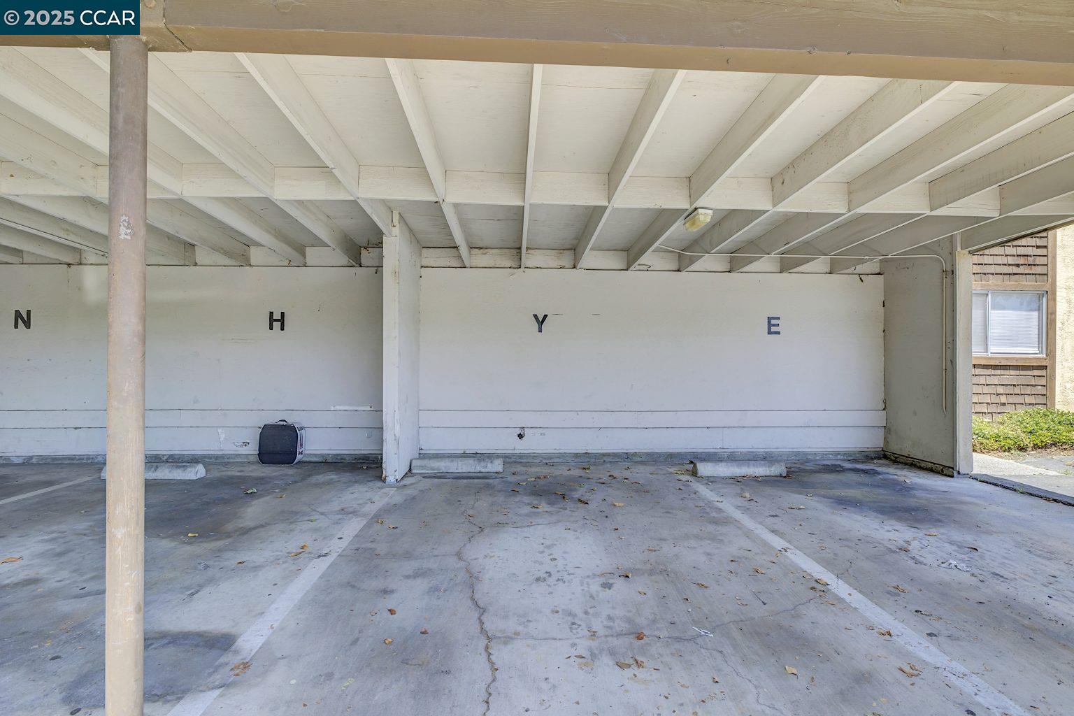 Detail Gallery Image 4 of 37 For 1440 Reganti Pl #17,  Concord,  CA 94518 - 2 Beds | 1 Baths