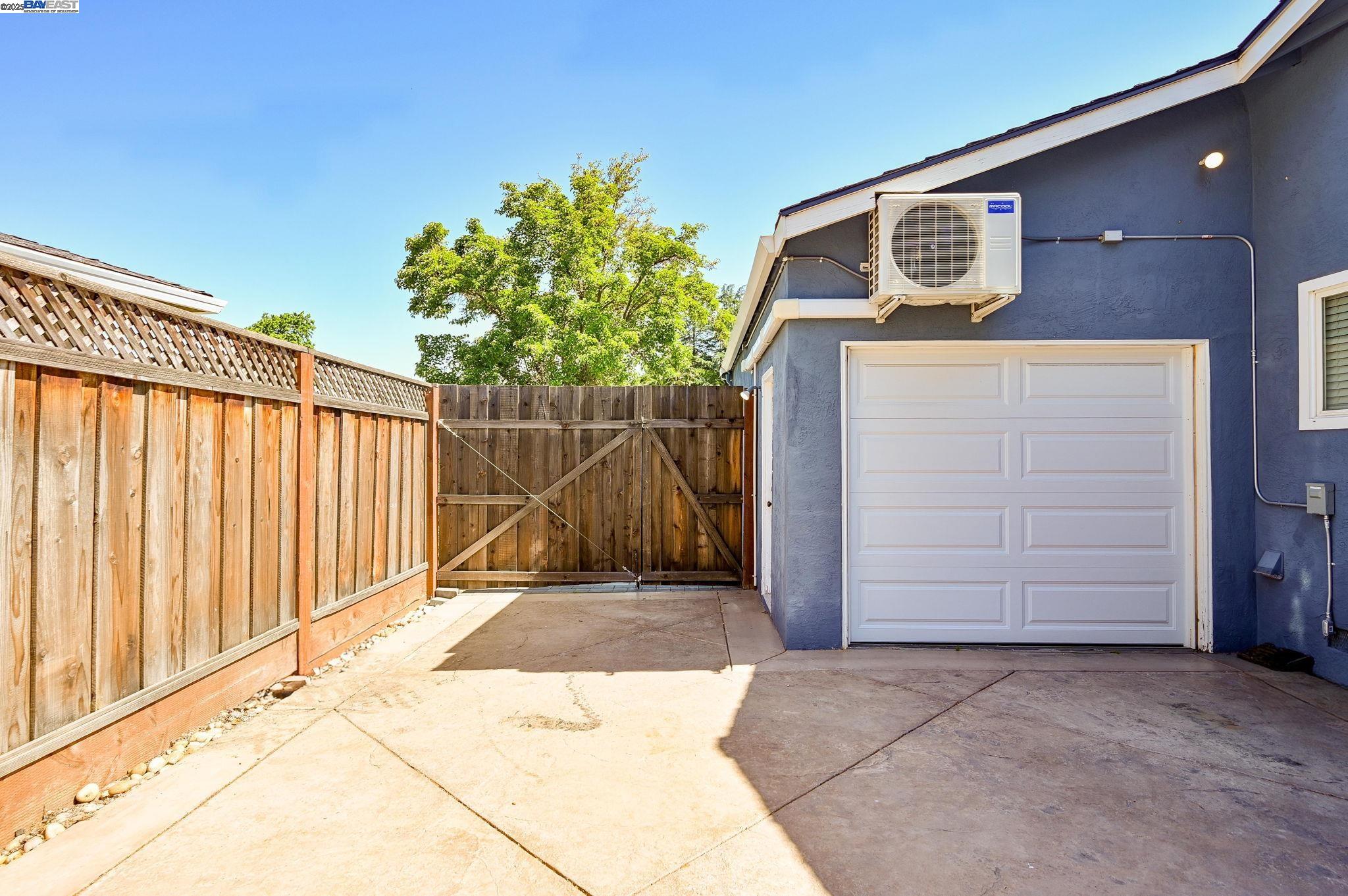 Detail Gallery Image 30 of 51 For 76 Dubost Ct, Danville,  CA 94526 - 4 Beds | 2 Baths