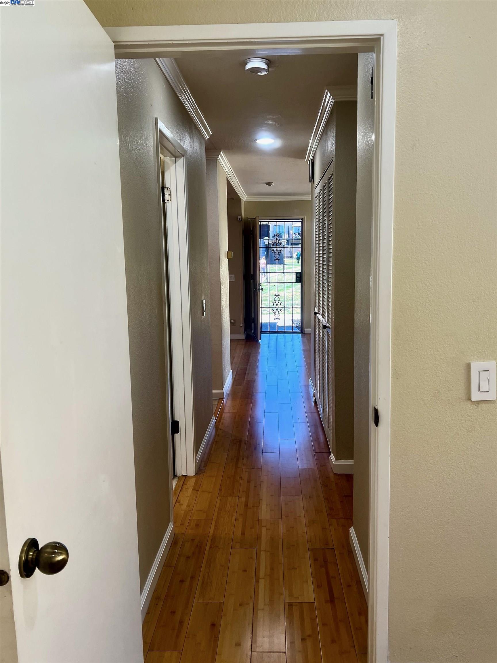 Detail Gallery Image 2 of 34 For 276 Galano Plz, Union City,  CA 94587 - 2 Beds | 2 Baths