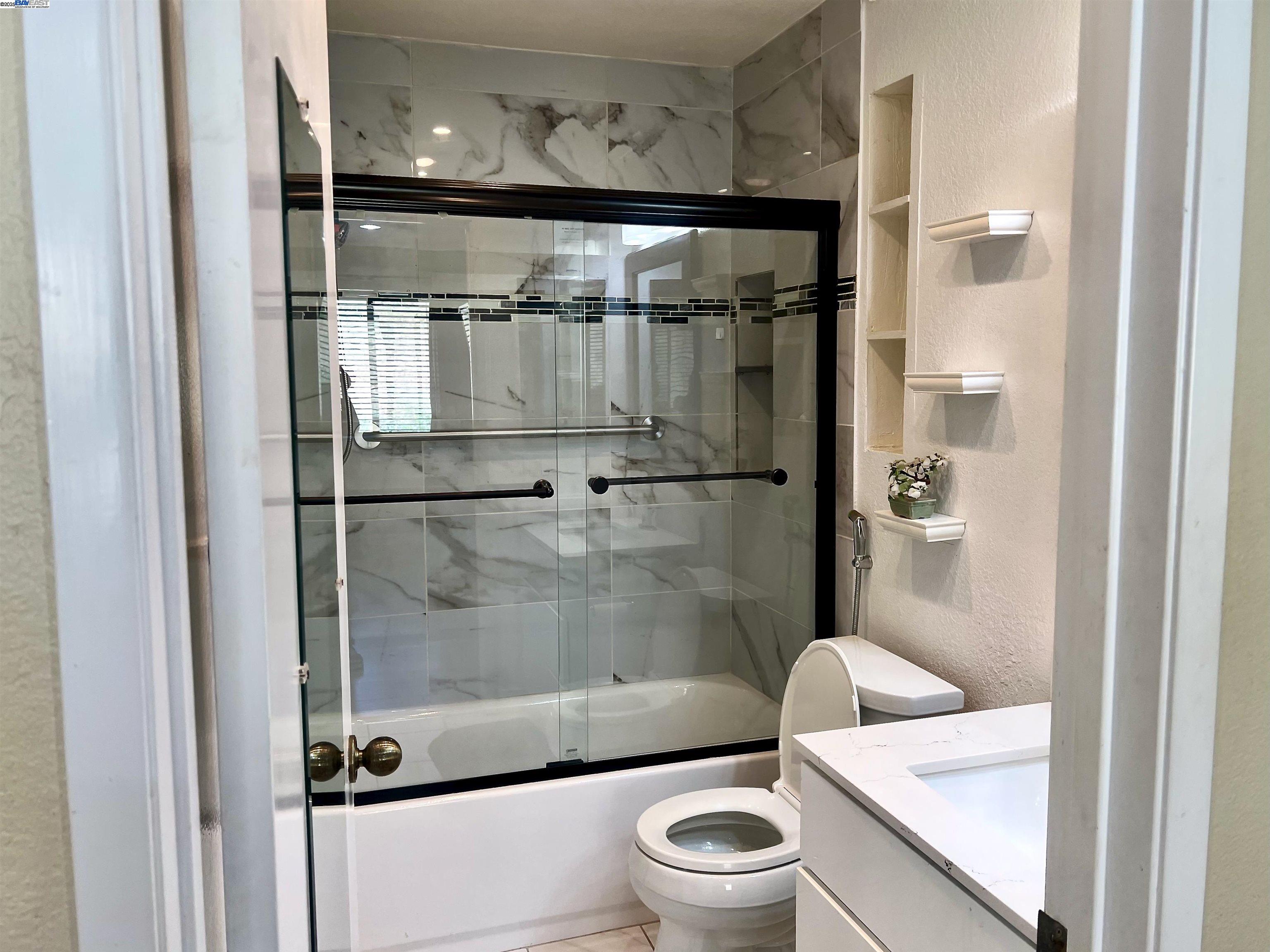 Detail Gallery Image 32 of 34 For 276 Galano Plz, Union City,  CA 94587 - 2 Beds | 2 Baths