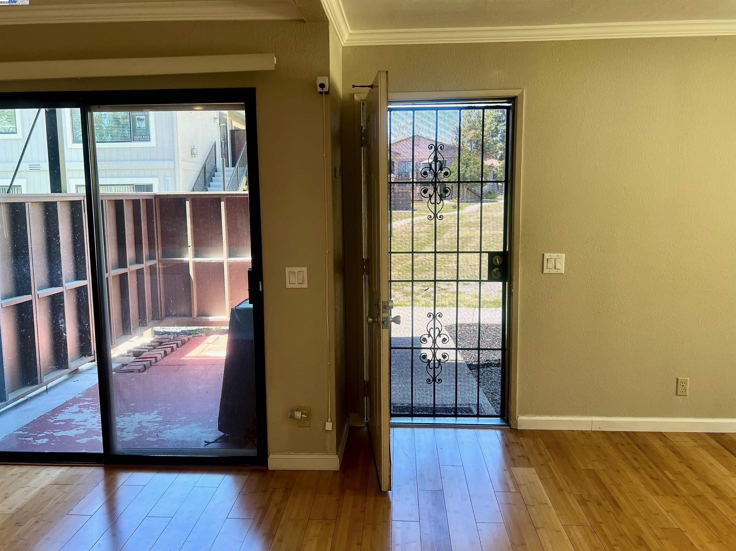 Detail Gallery Image 7 of 34 For 276 Galano Plz, Union City,  CA 94587 - 2 Beds | 2 Baths