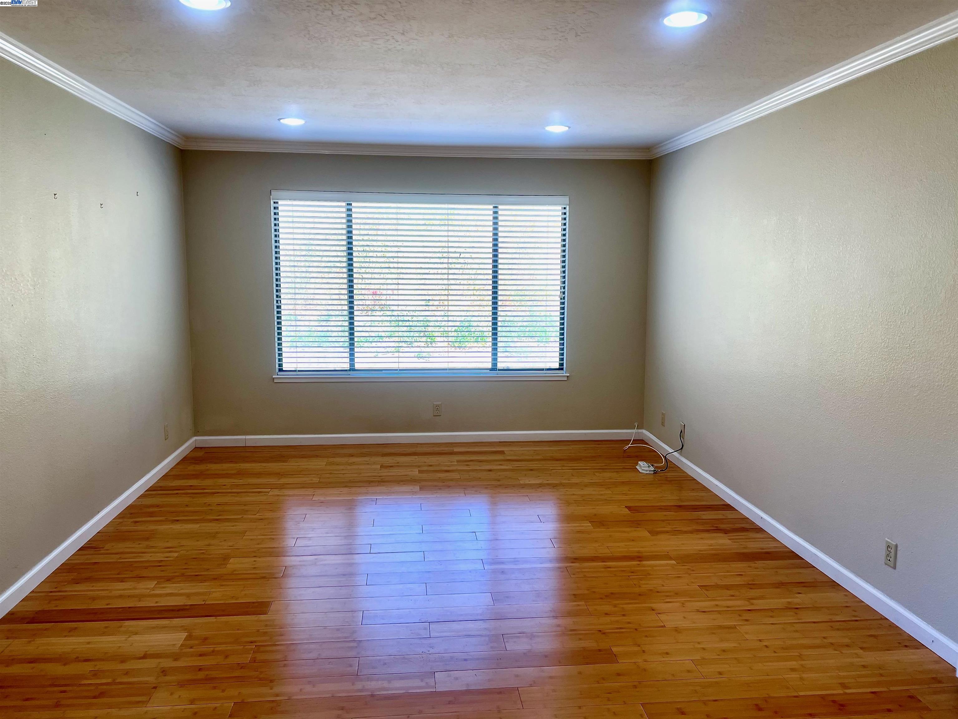 Detail Gallery Image 8 of 34 For 276 Galano Plz, Union City,  CA 94587 - 2 Beds | 2 Baths