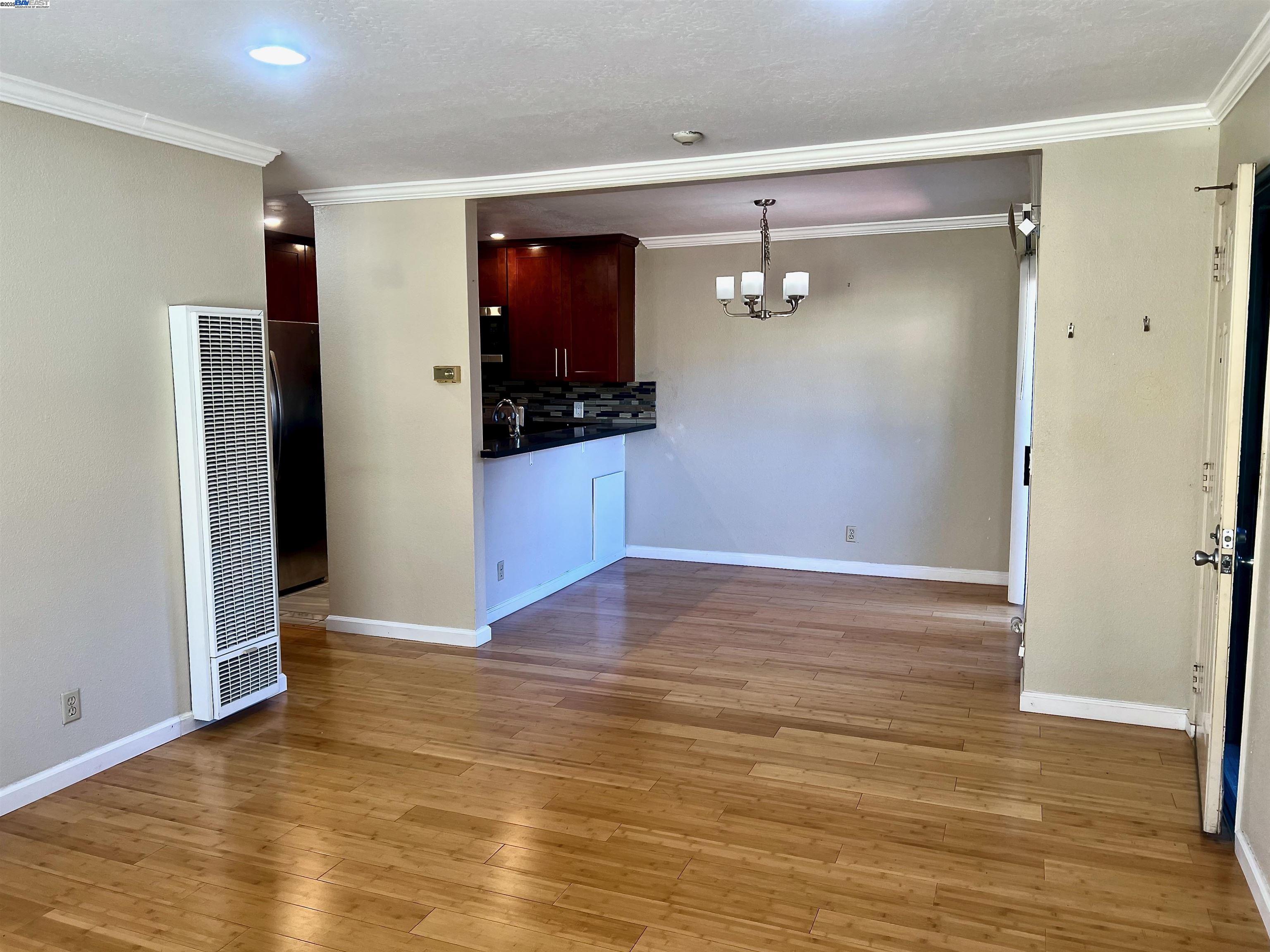 Detail Gallery Image 10 of 34 For 276 Galano Plz, Union City,  CA 94587 - 2 Beds | 2 Baths