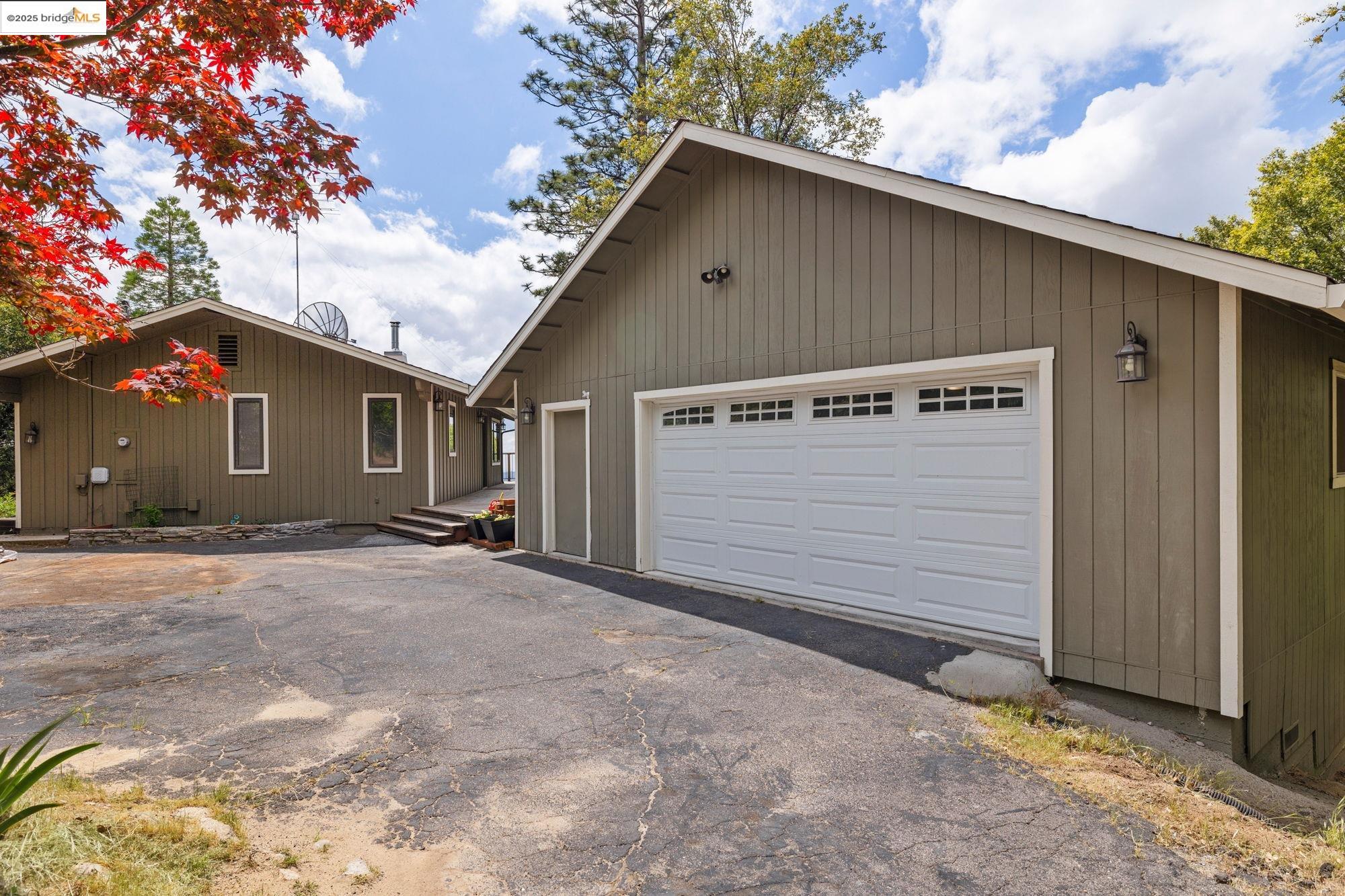 Detail Gallery Image 1 of 35 For 17215 Mt. Everest Court, Sonora,  CA 95370 - 3 Beds | 2 Baths