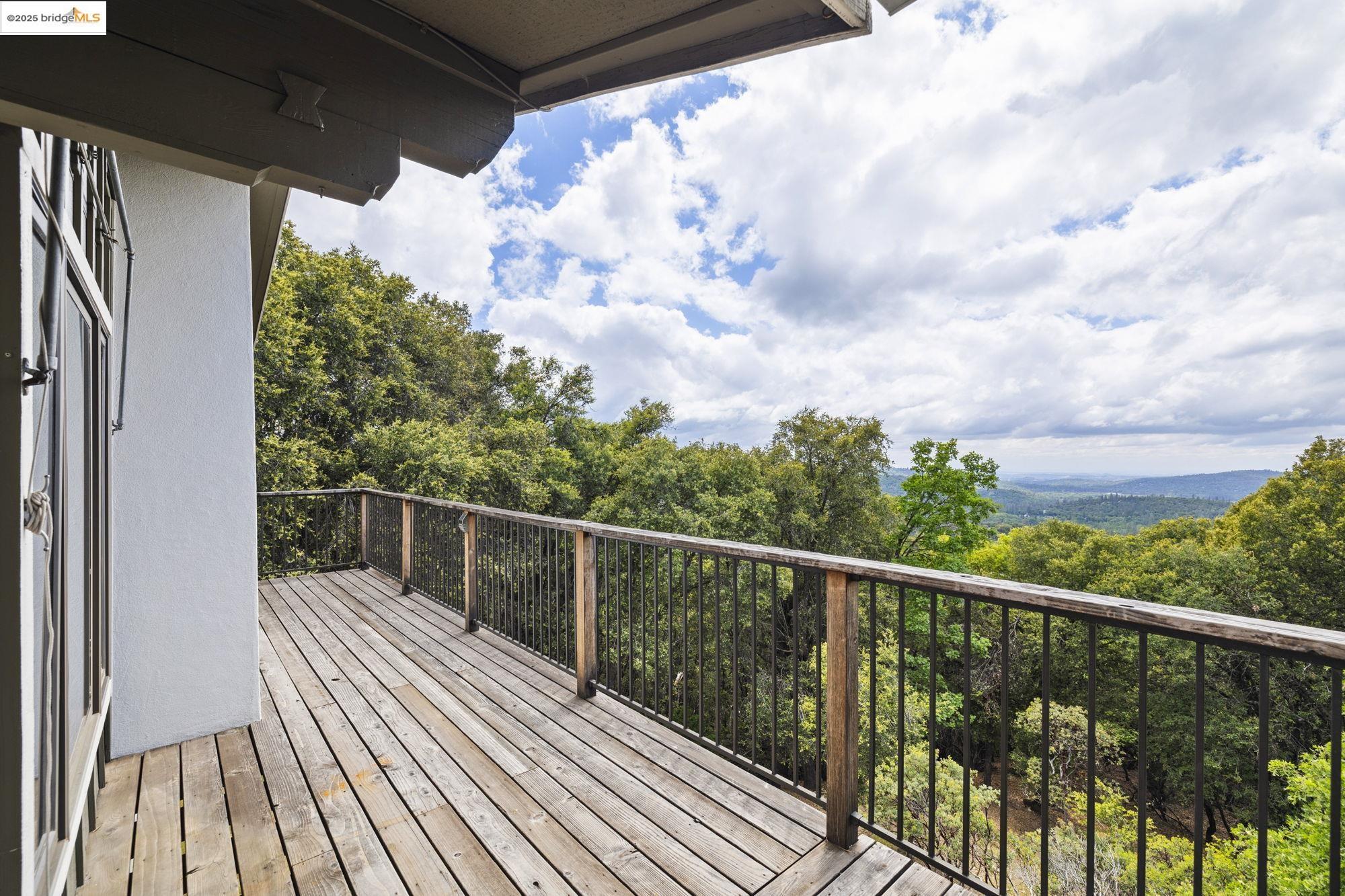 Detail Gallery Image 11 of 35 For 17215 Mt. Everest Court, Sonora,  CA 95370 - 3 Beds | 2 Baths