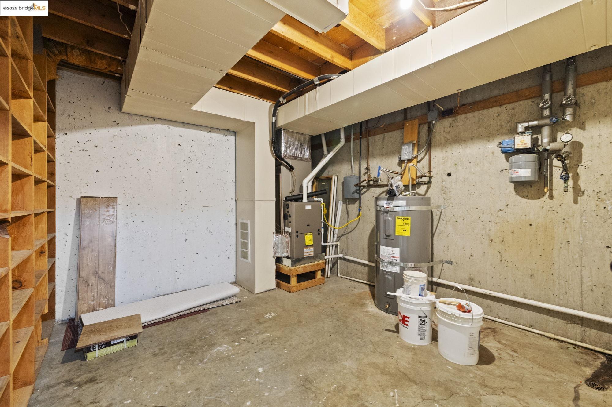 Detail Gallery Image 13 of 35 For 17215 Mt. Everest Court, Sonora,  CA 95370 - 3 Beds | 2 Baths