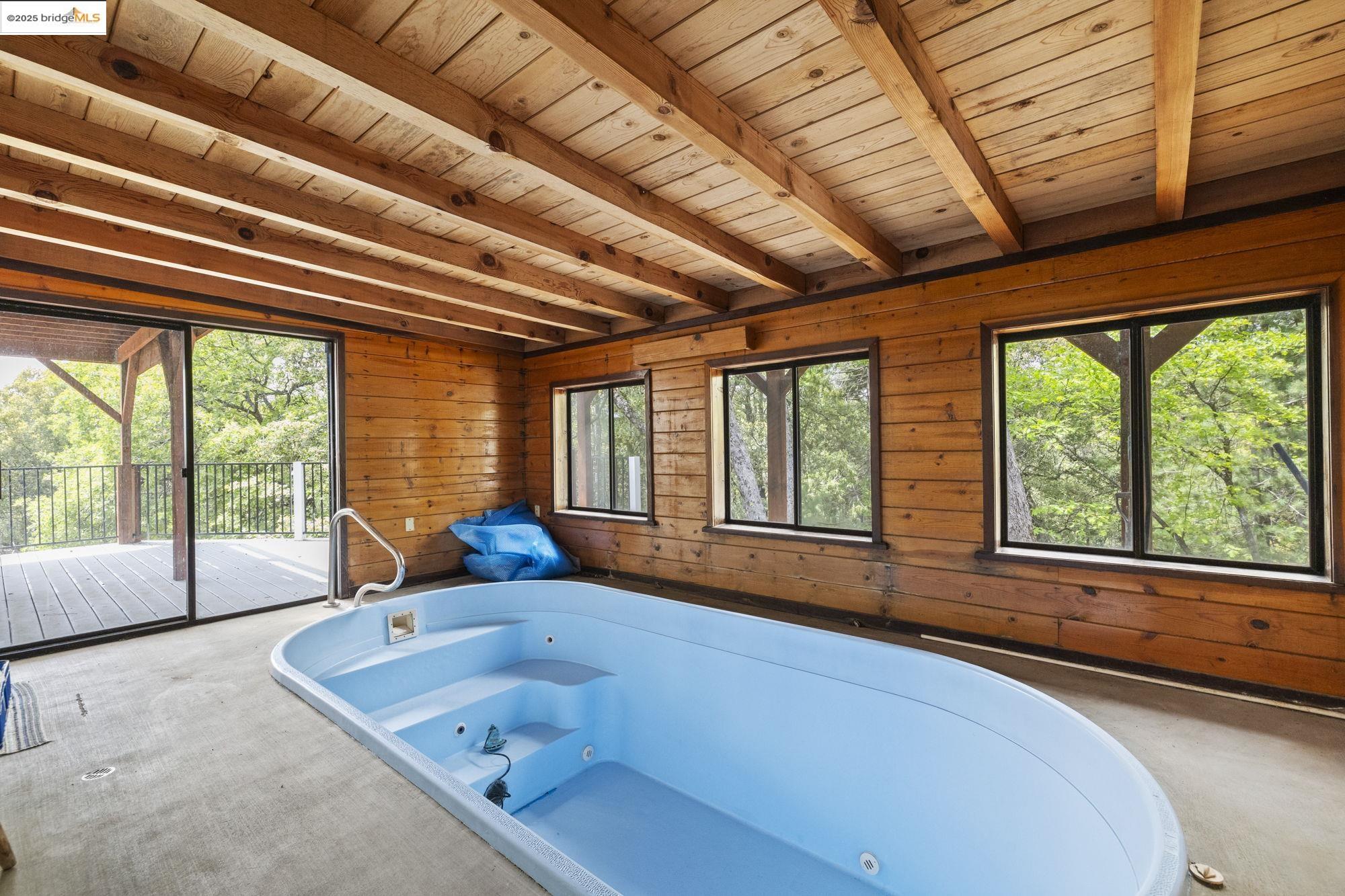 Detail Gallery Image 6 of 35 For 17215 Mt. Everest Court, Sonora,  CA 95370 - 3 Beds | 2 Baths