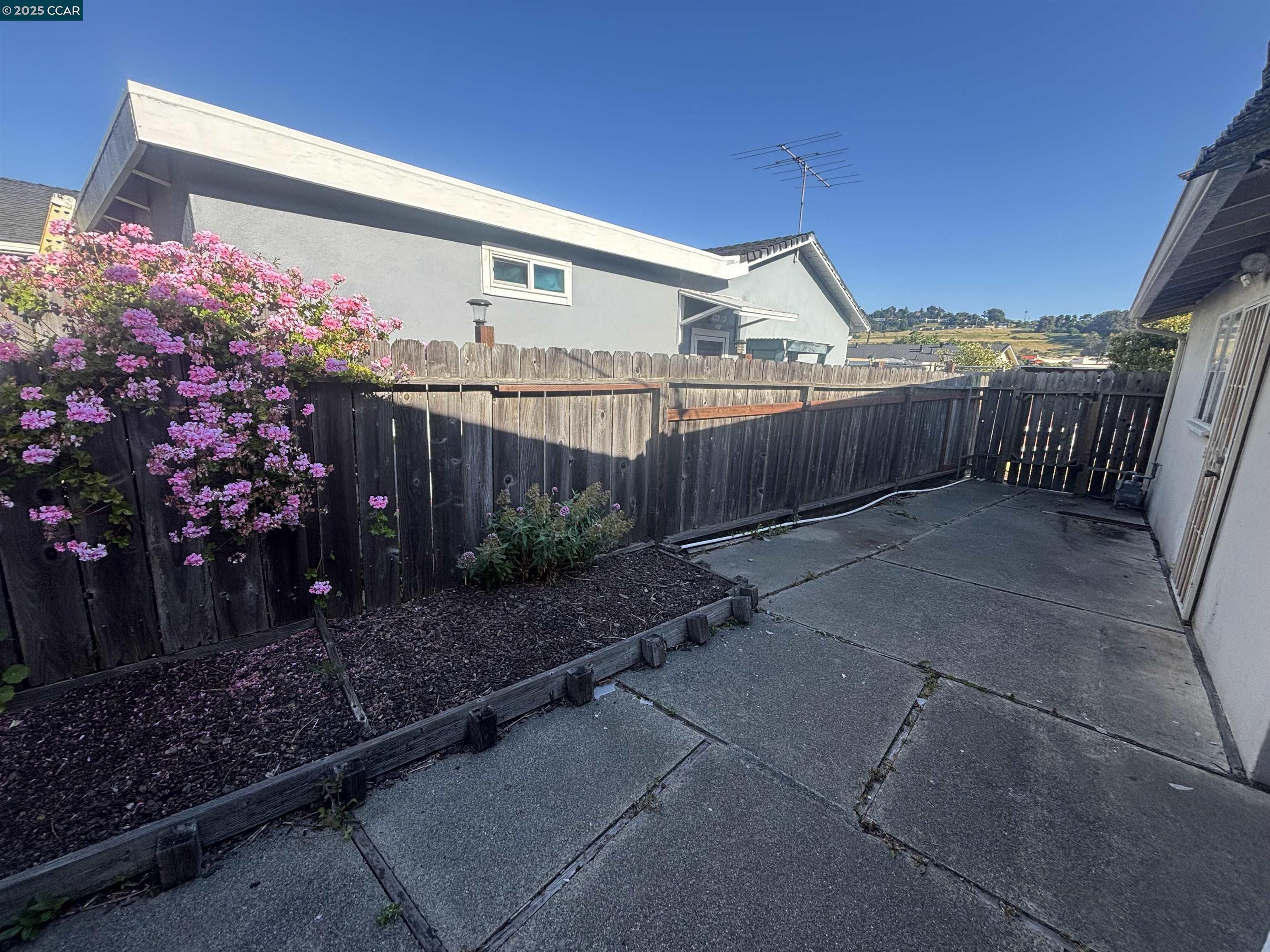 Detail Gallery Image 21 of 28 For 3259 Annapolis Avenue, San Pablo,  CA 94806 - 3 Beds | 2 Baths
