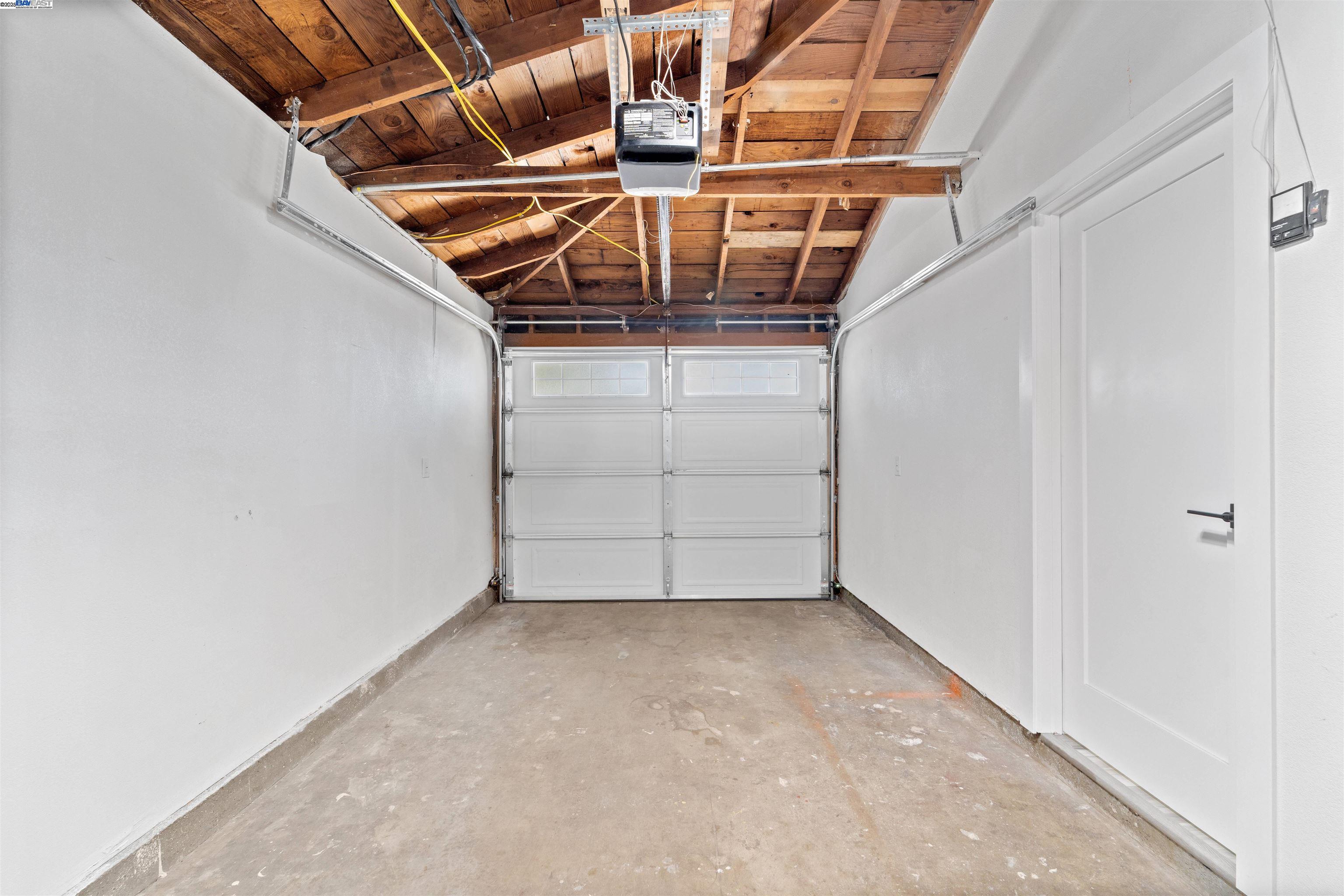 Detail Gallery Image 20 of 26 For 2647 Hawthorne Ave, Hayward,  CA 94545 - 3 Beds | 2 Baths
