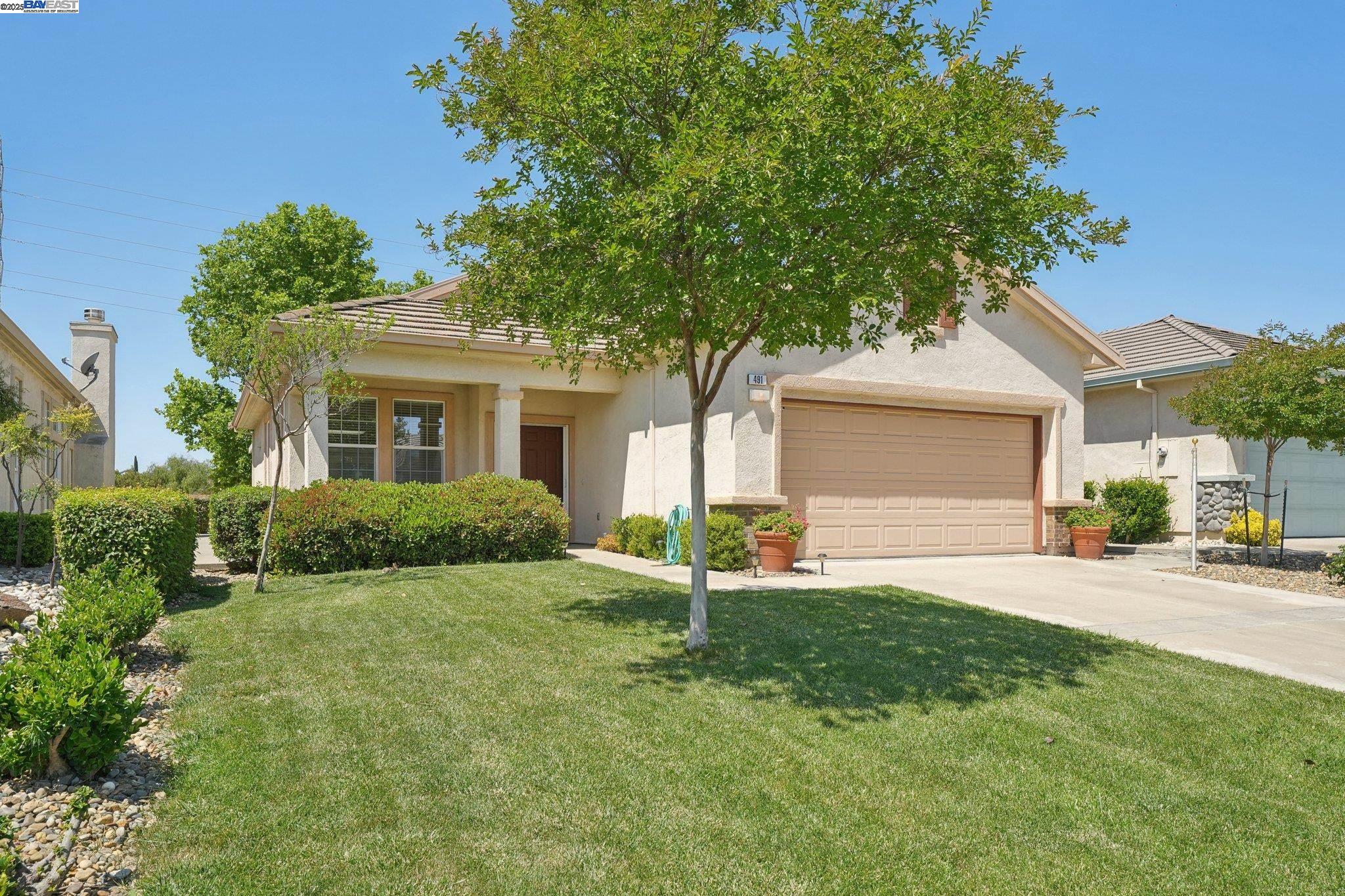 Detail Gallery Image 1 of 1 For 491 Central Park Pl, Brentwood,  CA 94513 - 2 Beds | 2 Baths