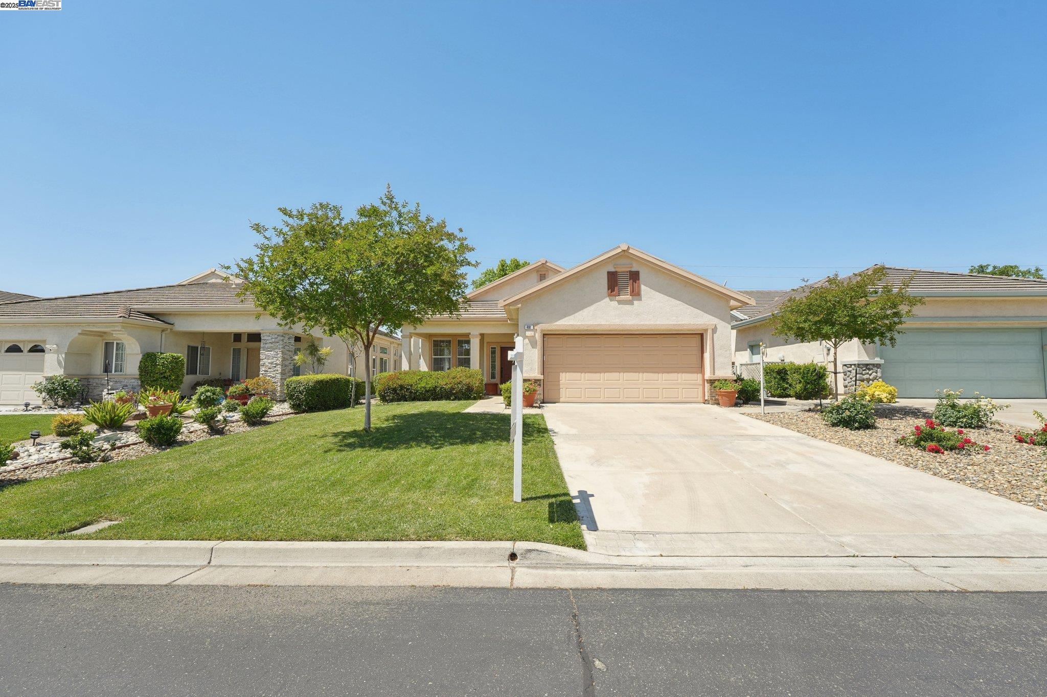 Detail Gallery Image 3 of 60 For 491 Central Park Pl, Brentwood,  CA 94513 - 2 Beds | 2 Baths