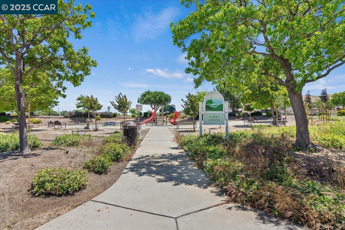 Detail Gallery Image 41 of 47 For 2569 Tampico Dr, Bay Point,  CA 94565 - 4 Beds | 2 Baths