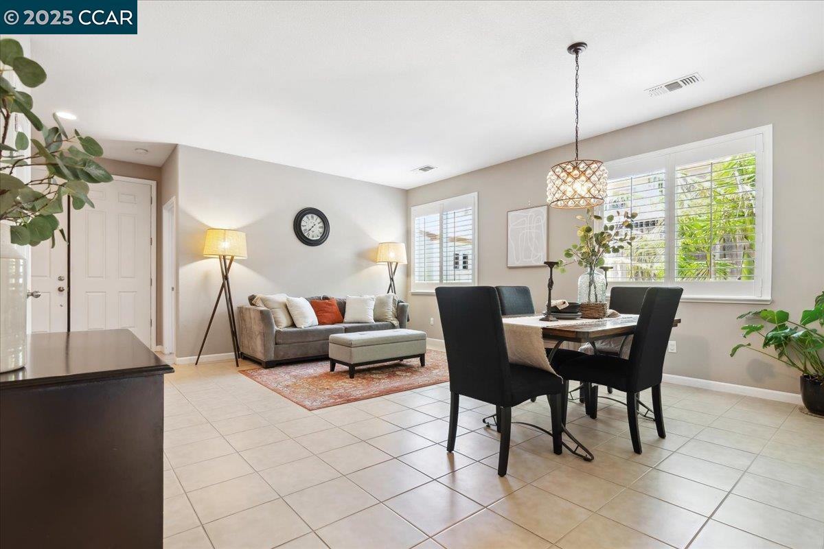Detail Gallery Image 7 of 47 For 2569 Tampico Dr, Bay Point,  CA 94565 - 4 Beds | 2 Baths