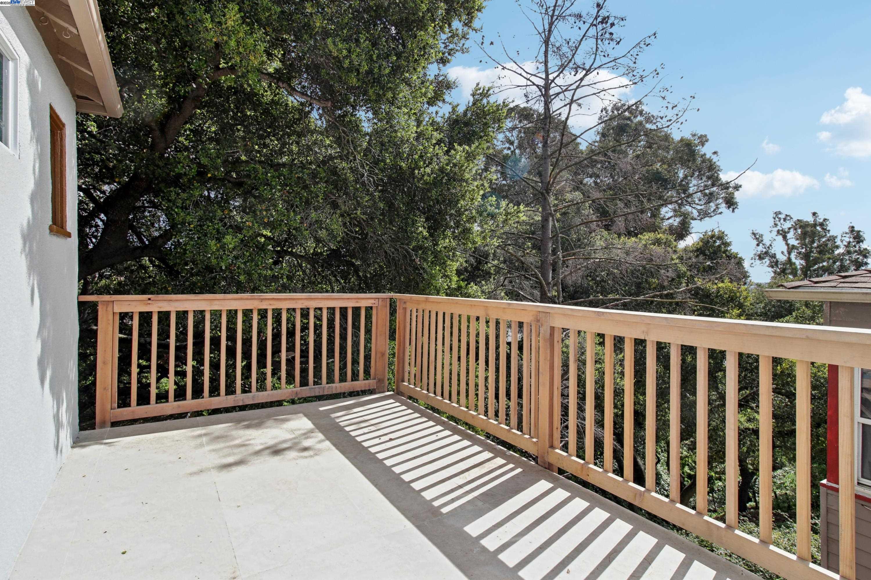 Detail Gallery Image 28 of 38 For 3034 Partridge Ave, Oakland,  CA 94605 - 3 Beds | 2 Baths